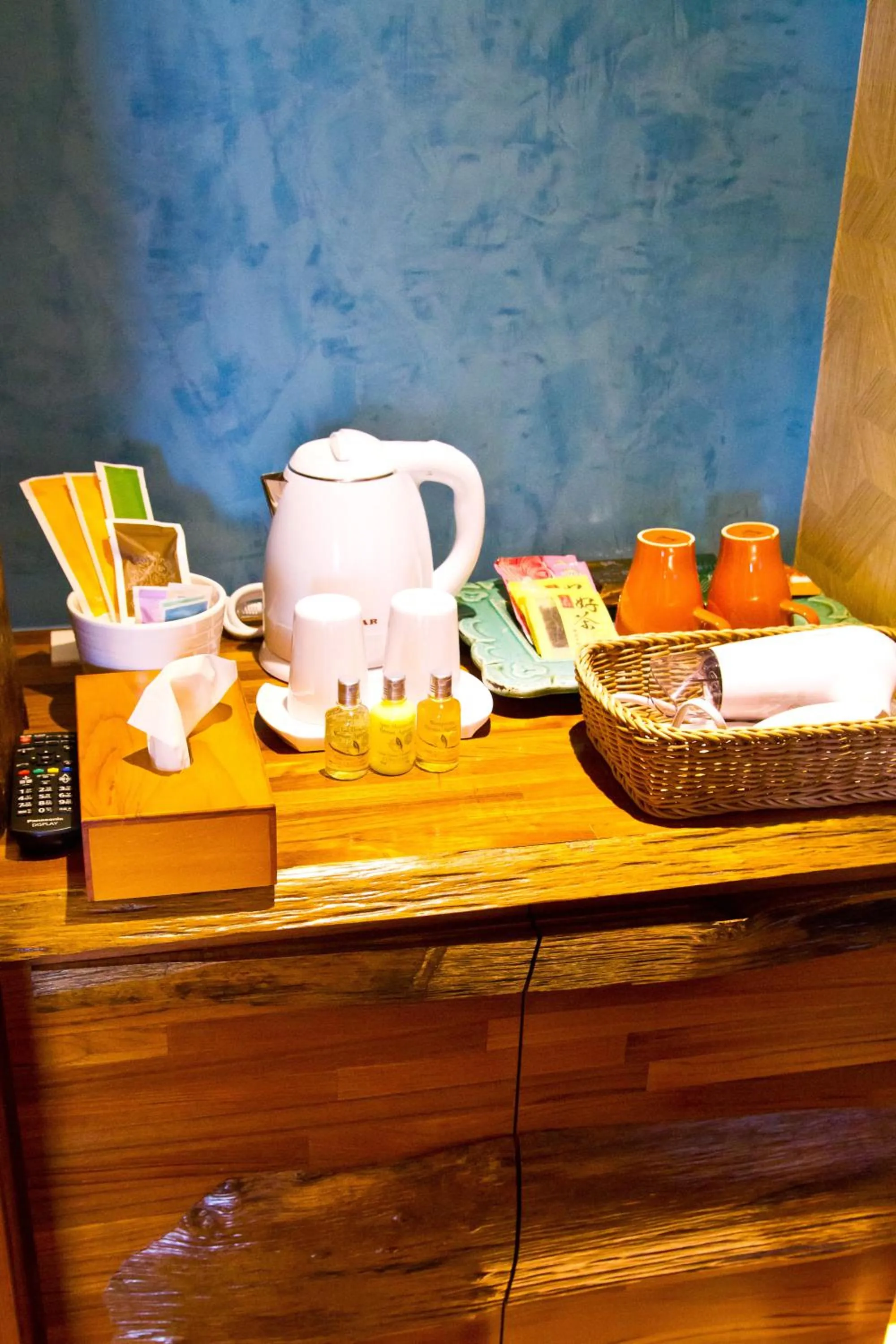 Coffee/tea facilities in Muho B&B