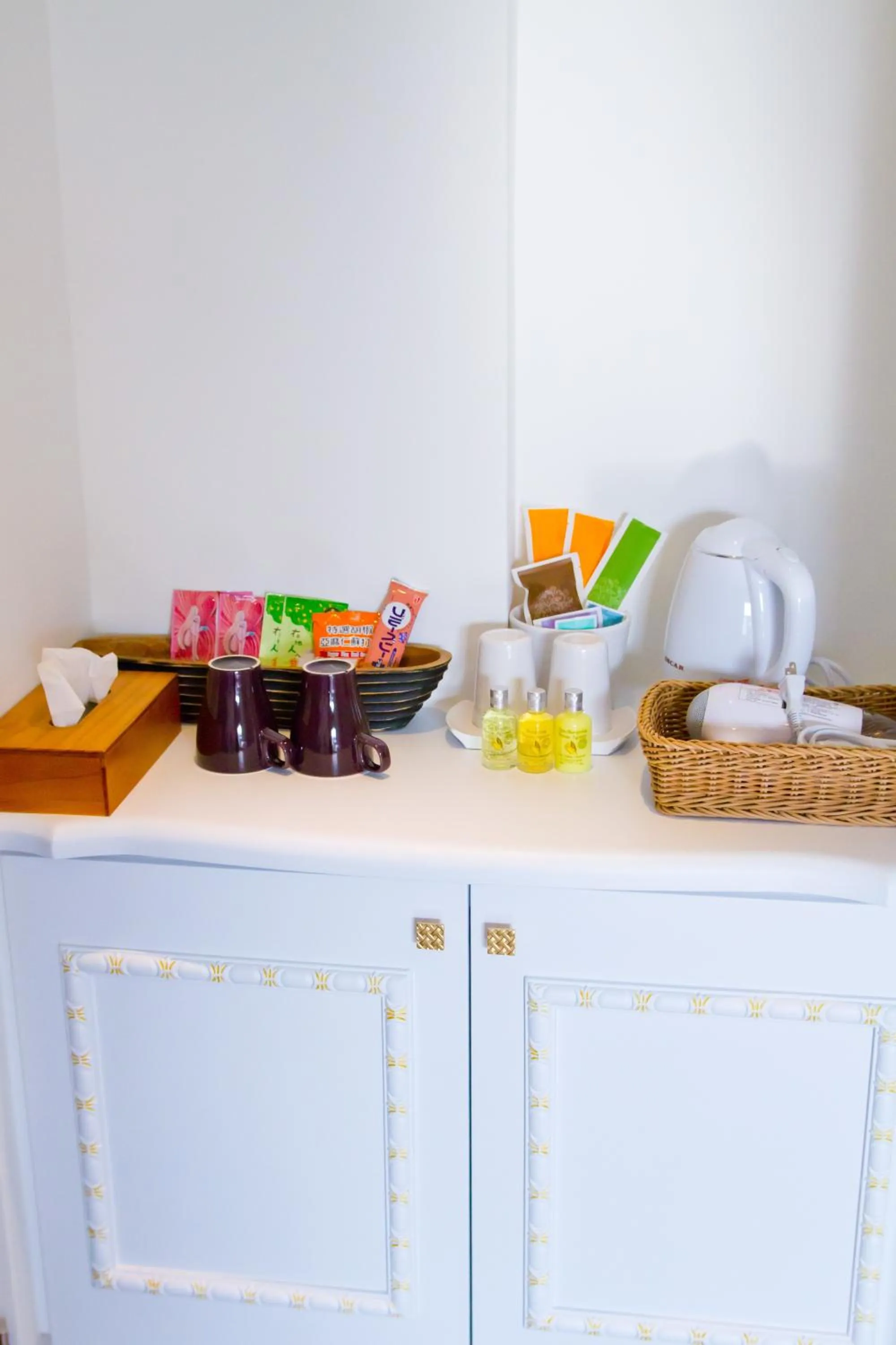 Coffee/tea facilities in Muho B&B