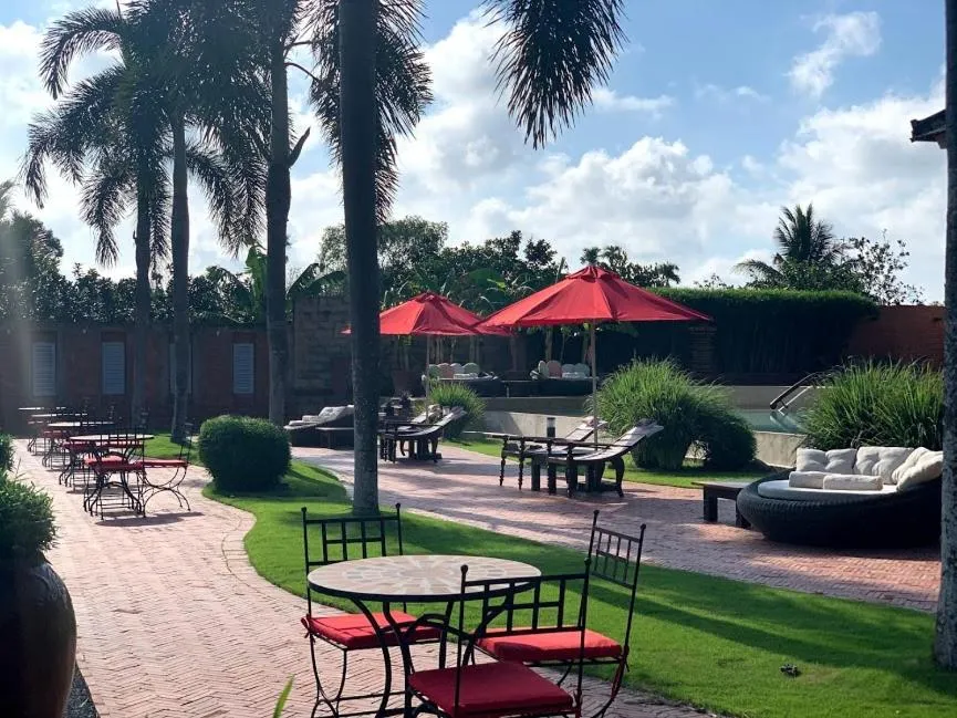 Patio in The Island Lodge