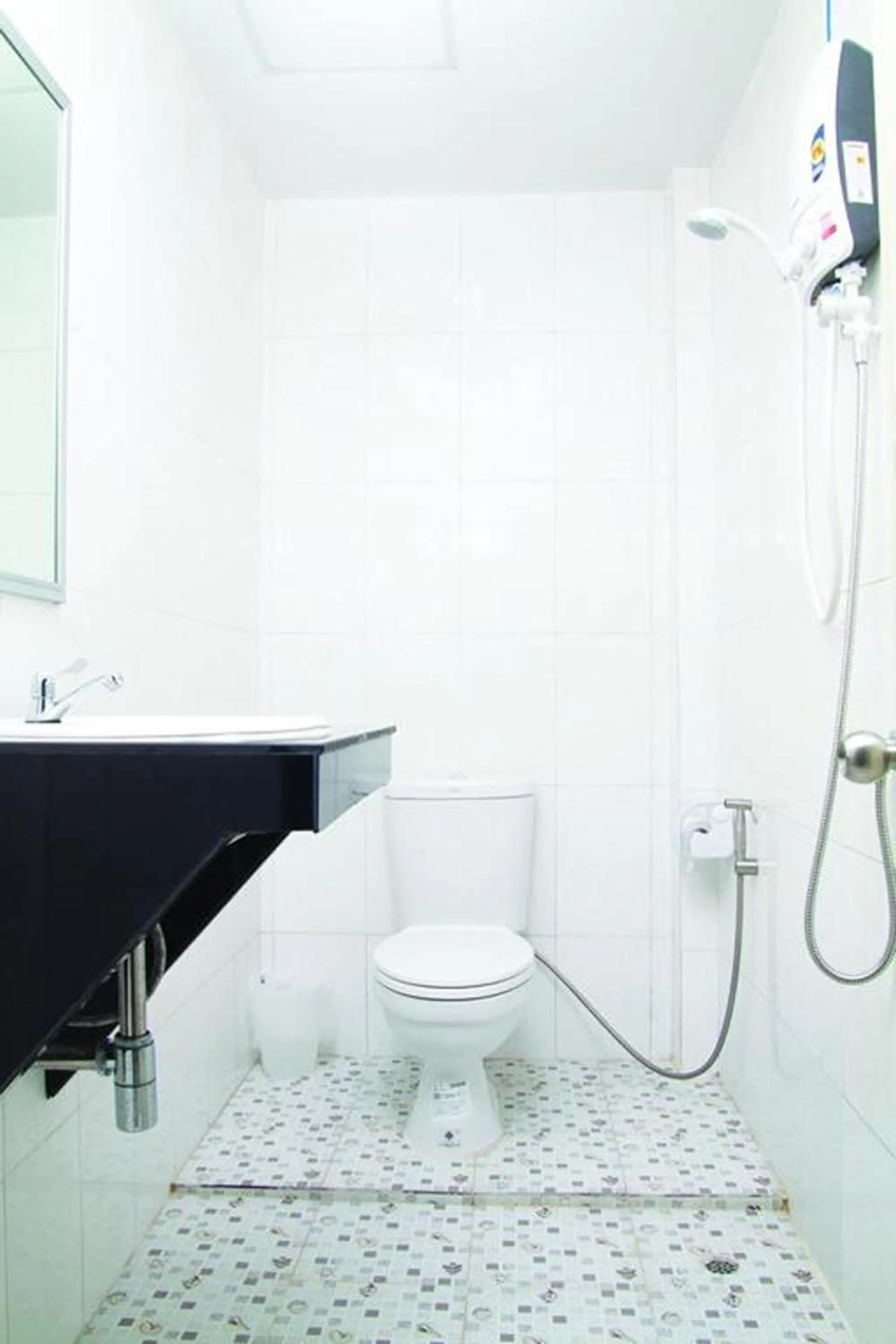 Shower in Krabi Orchid Hometel