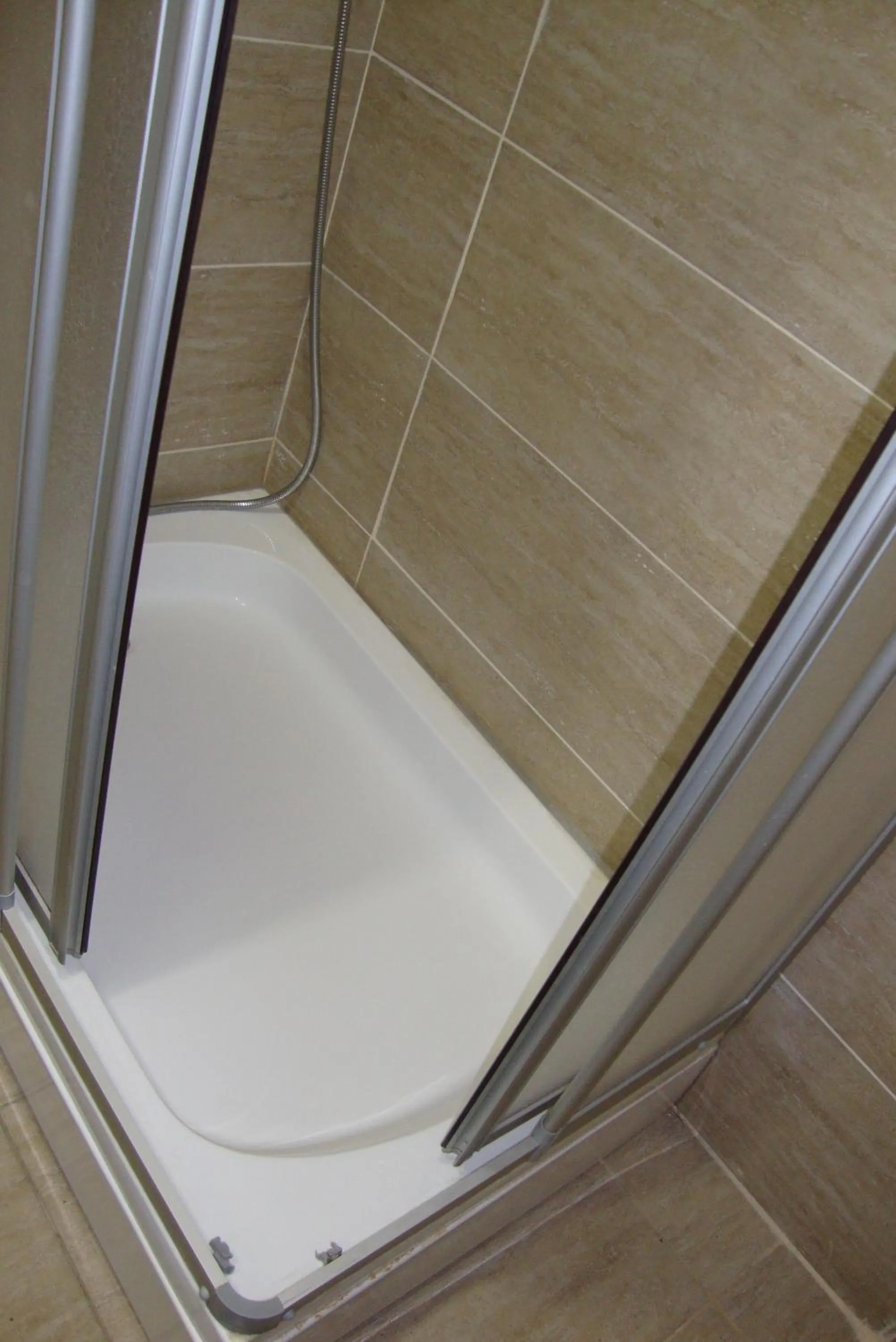 Shower in Royal Suites Besiktas