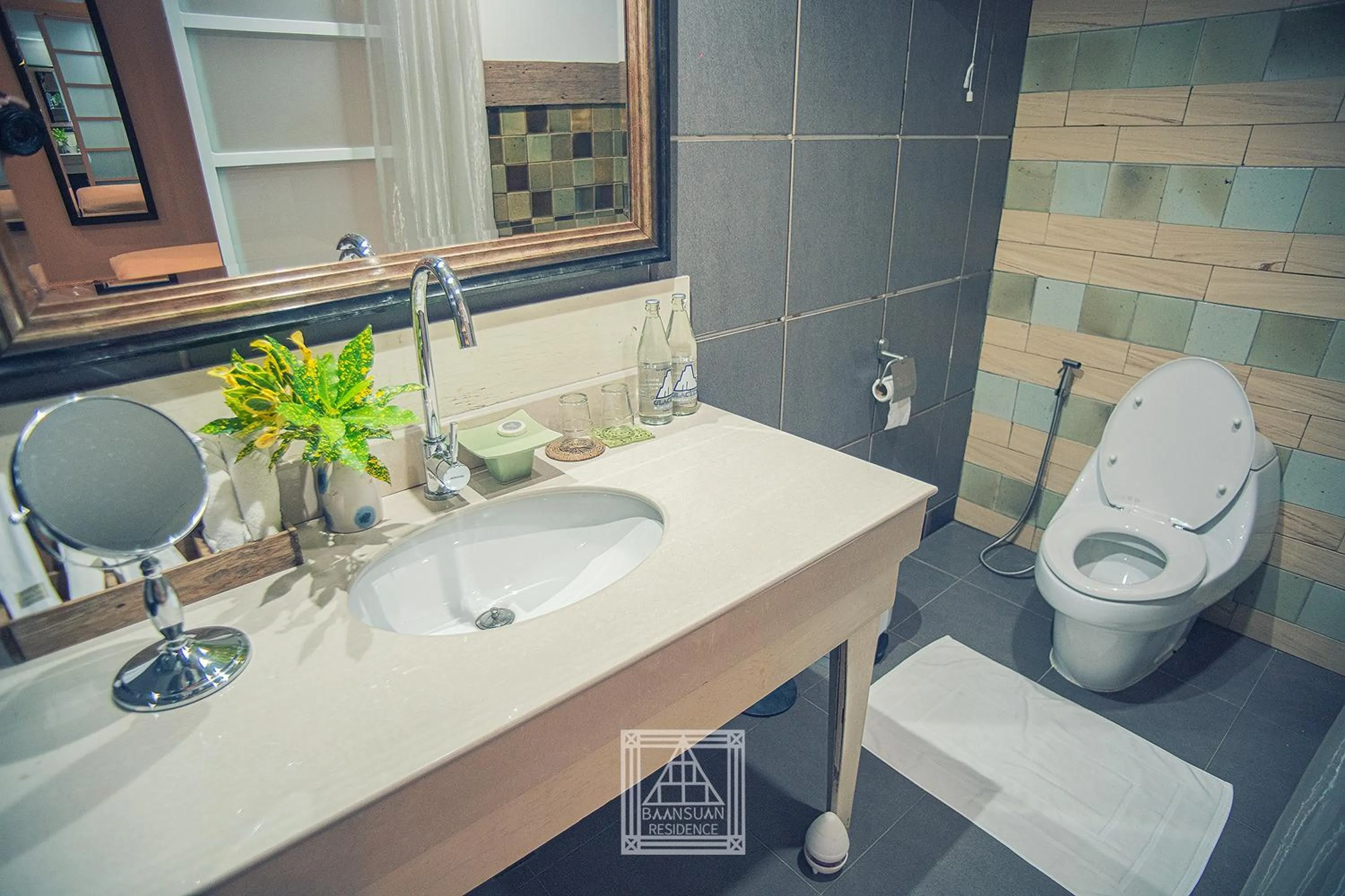 Bathroom in Baan Suan Residence เฮือนพักบ้านสวน