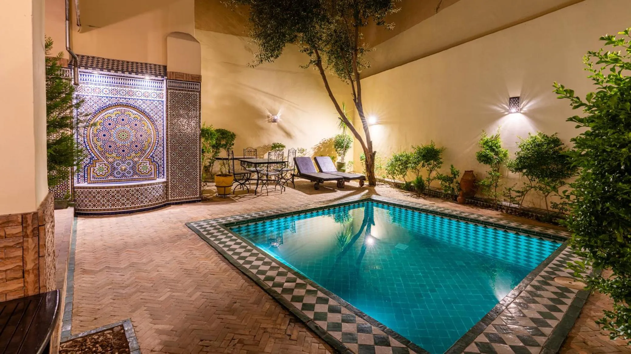Swimming pool in Riad Dar Pierre