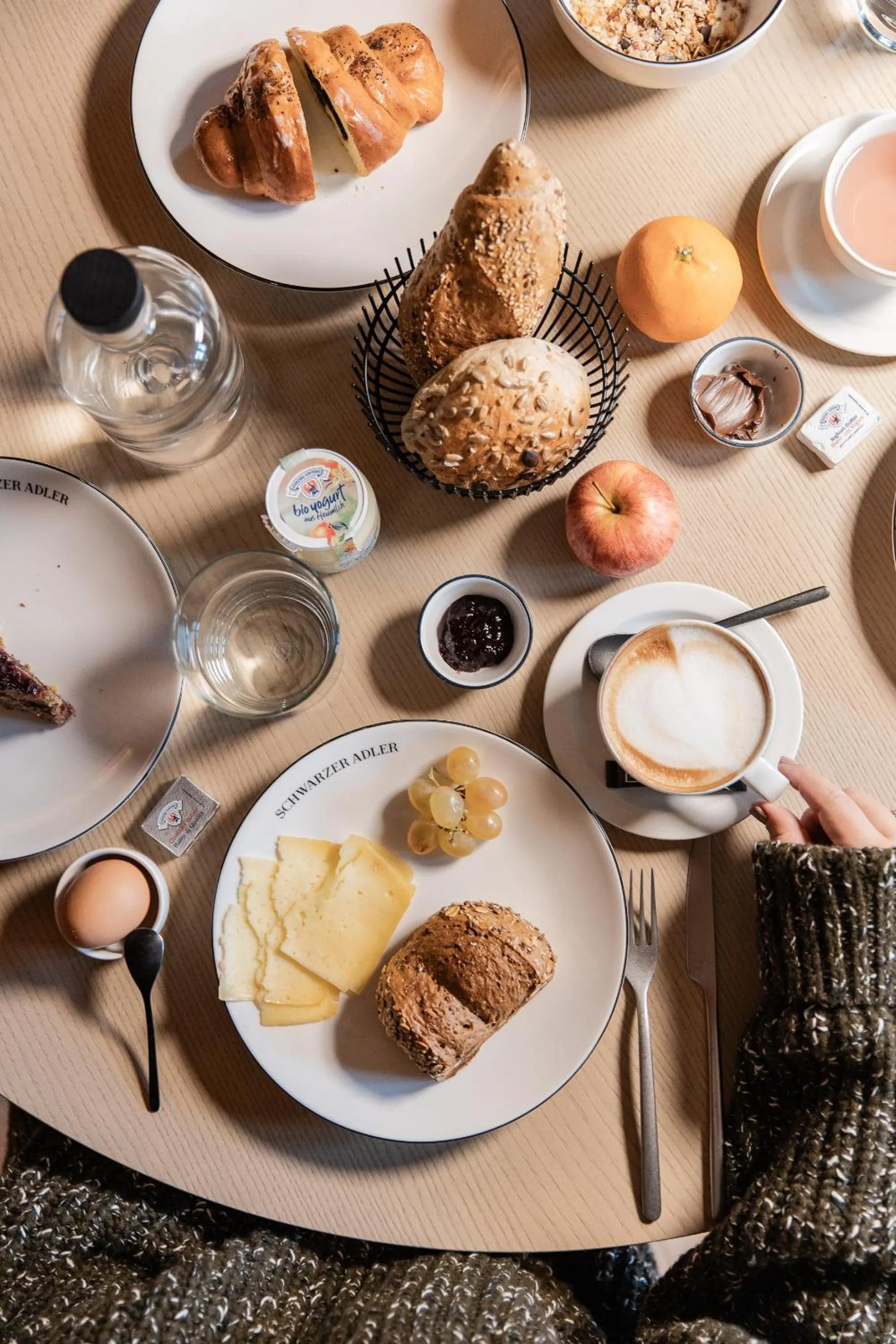 Breakfast in Schwarzer Adler - Concept Living
