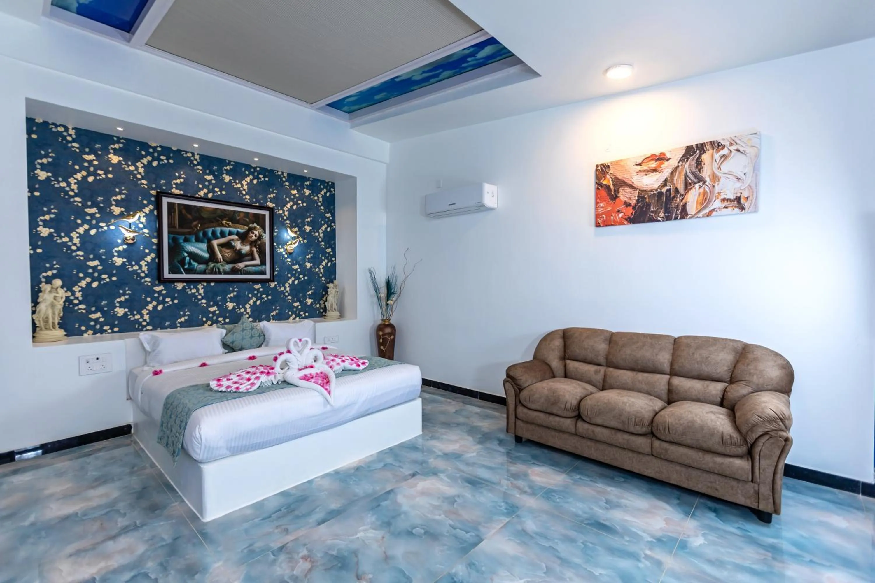 Photo of the whole room in T Resort with Swimming Pool