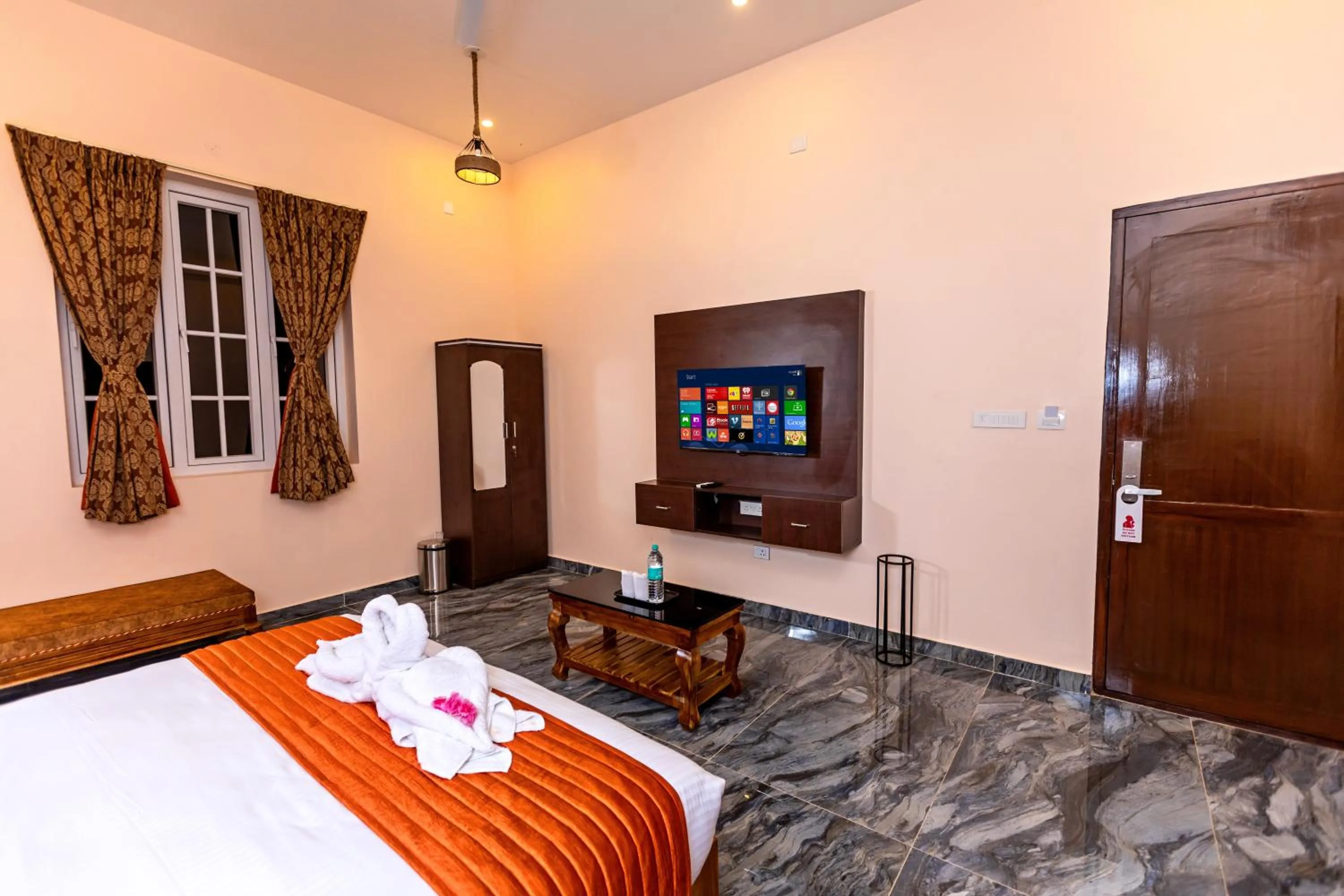 TV and multimedia, Bed in T Resort with Swimming Pool