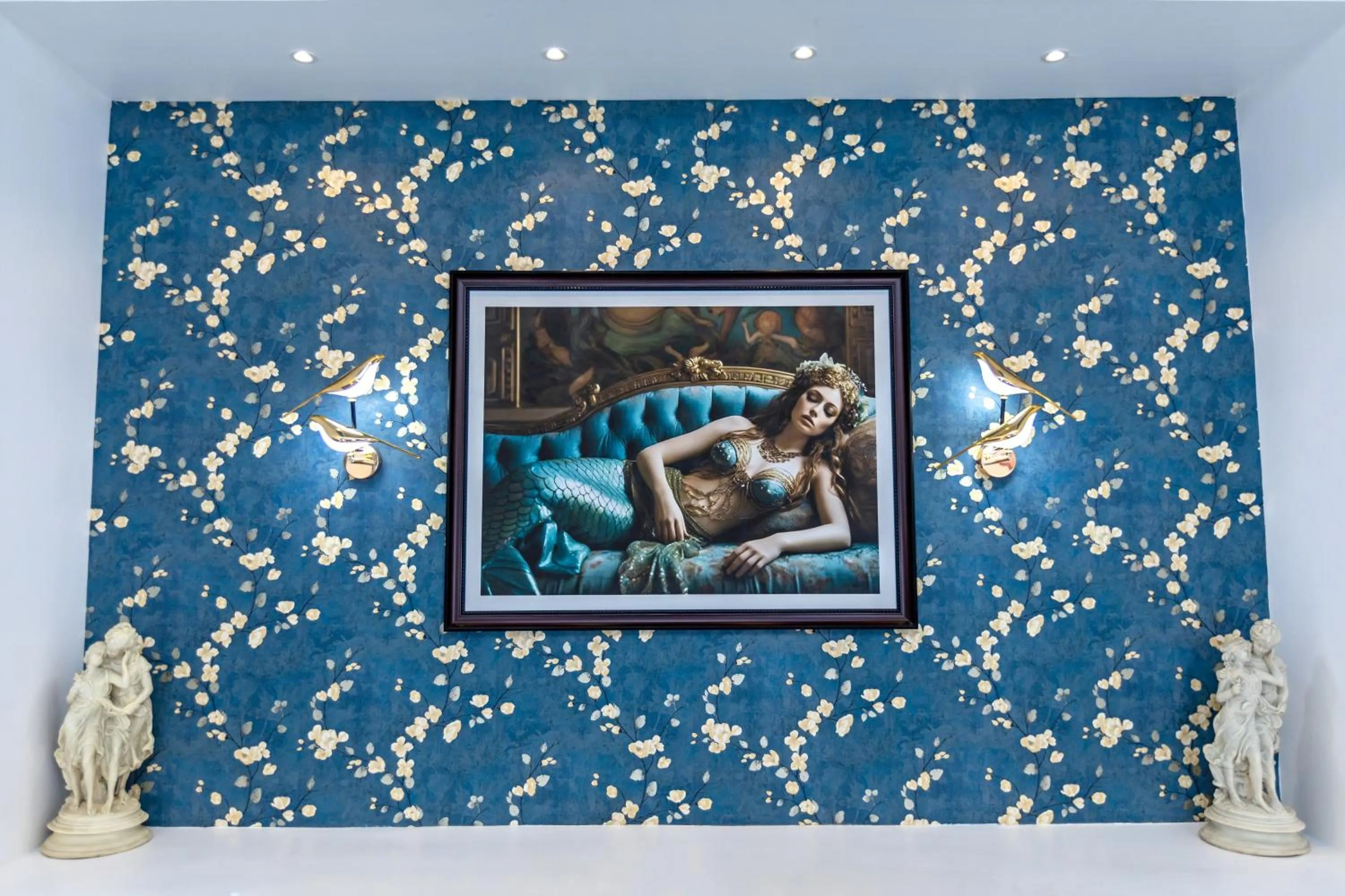 Decorative detail in T Resort with Swimming Pool