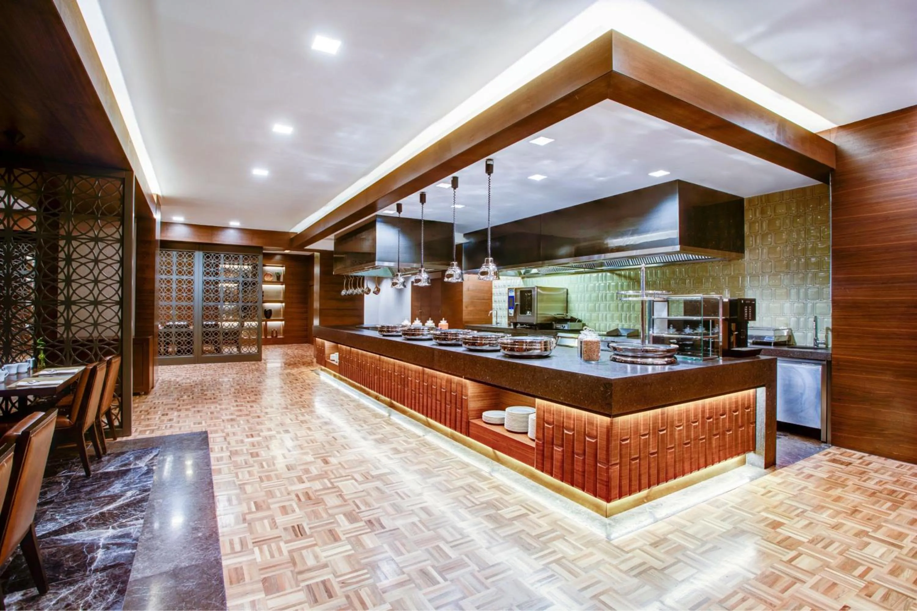 Restaurant/places to eat in Sheraton Grand Samsun Hotel