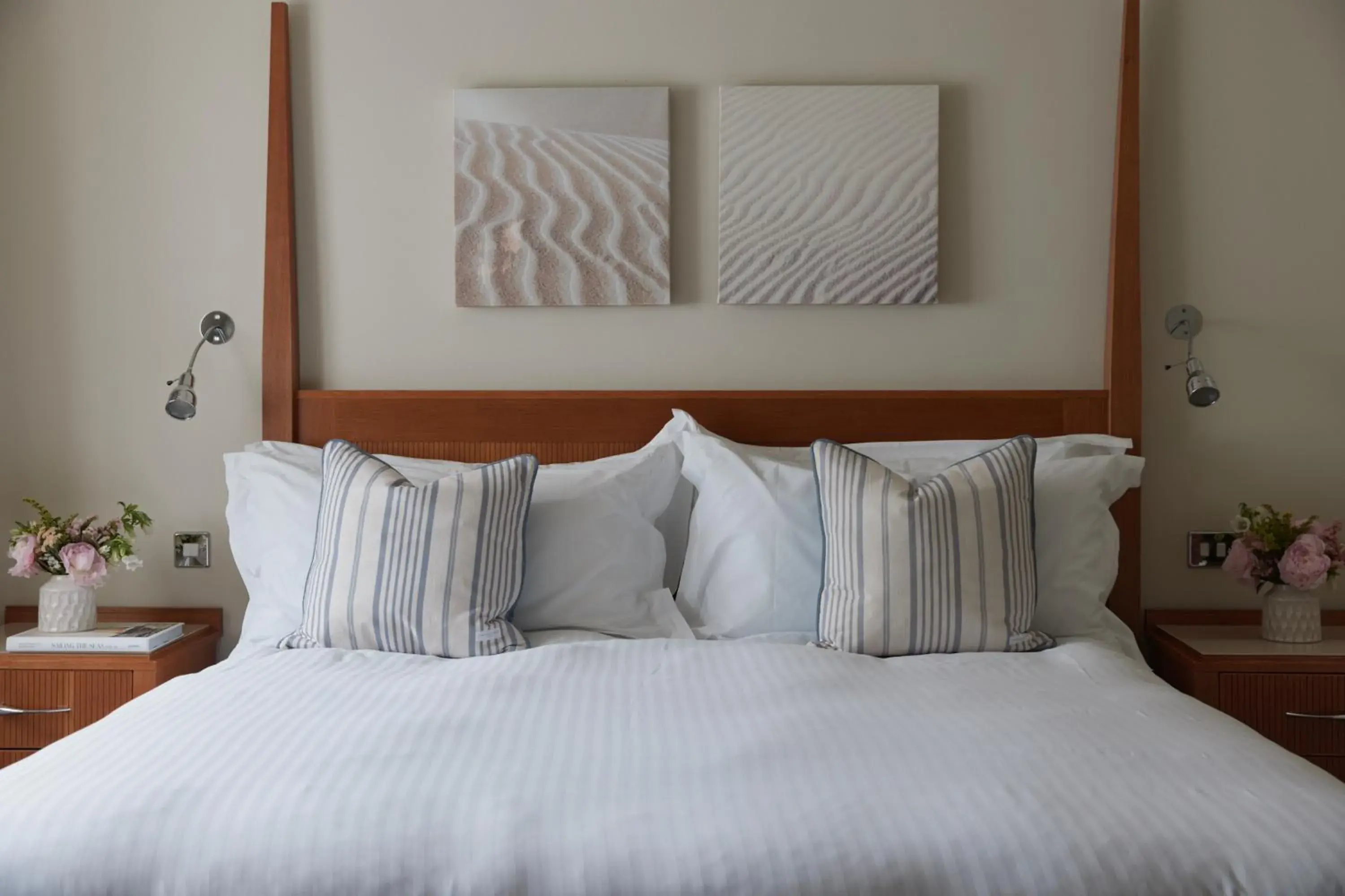 Classic Double Room in L’Horizon Beach Hotel & Spa Classic Double Room in L’Horizon Beach Hotel & Spa