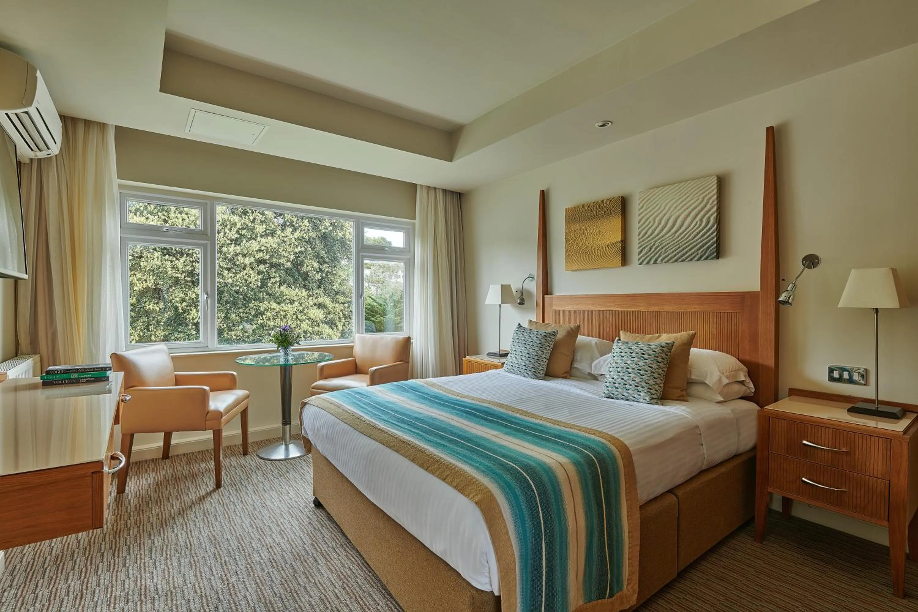 Classic Double Room in L’Horizon Beach Hotel & Spa