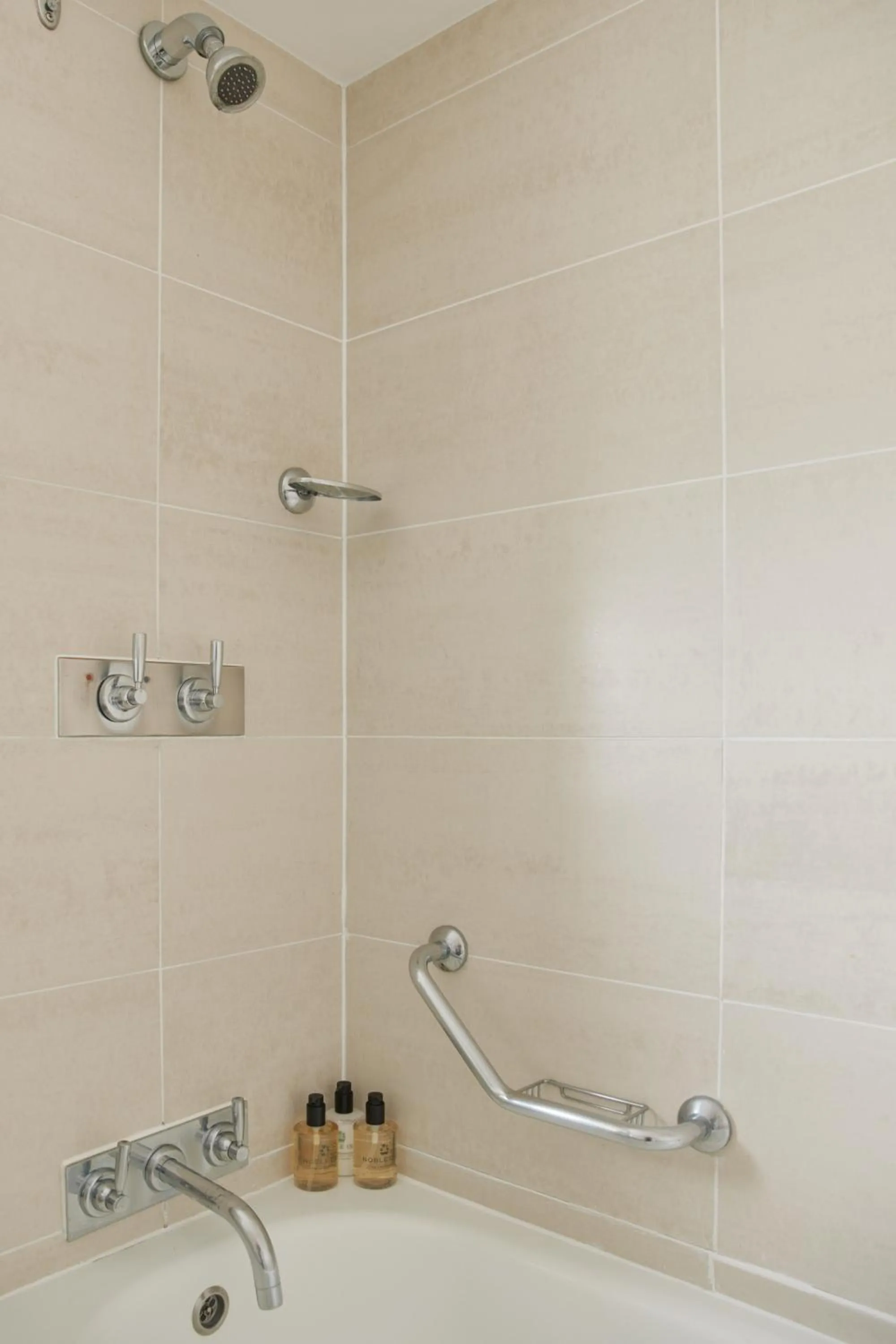 Bathroom in L’Horizon Beach Hotel & Spa