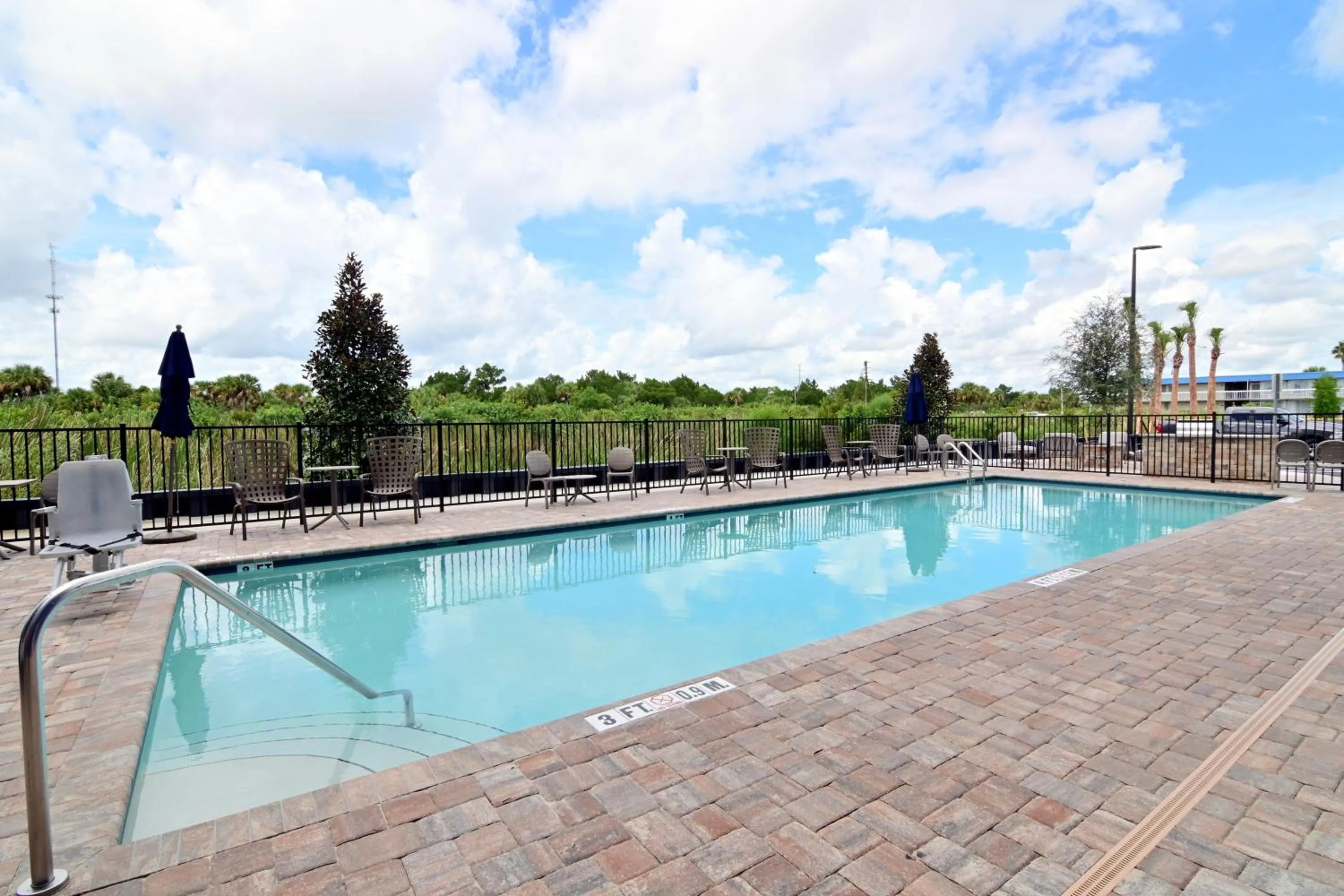 Swimming pool in Comfort Suites Titusville near Kennedy Space Center