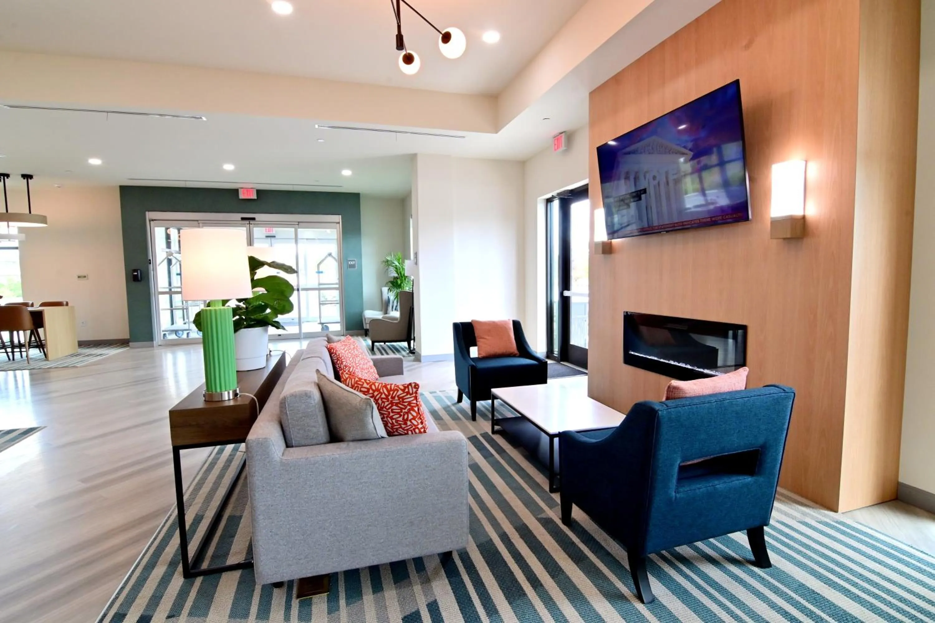 Seating area in Comfort Suites Titusville near Kennedy Space Center