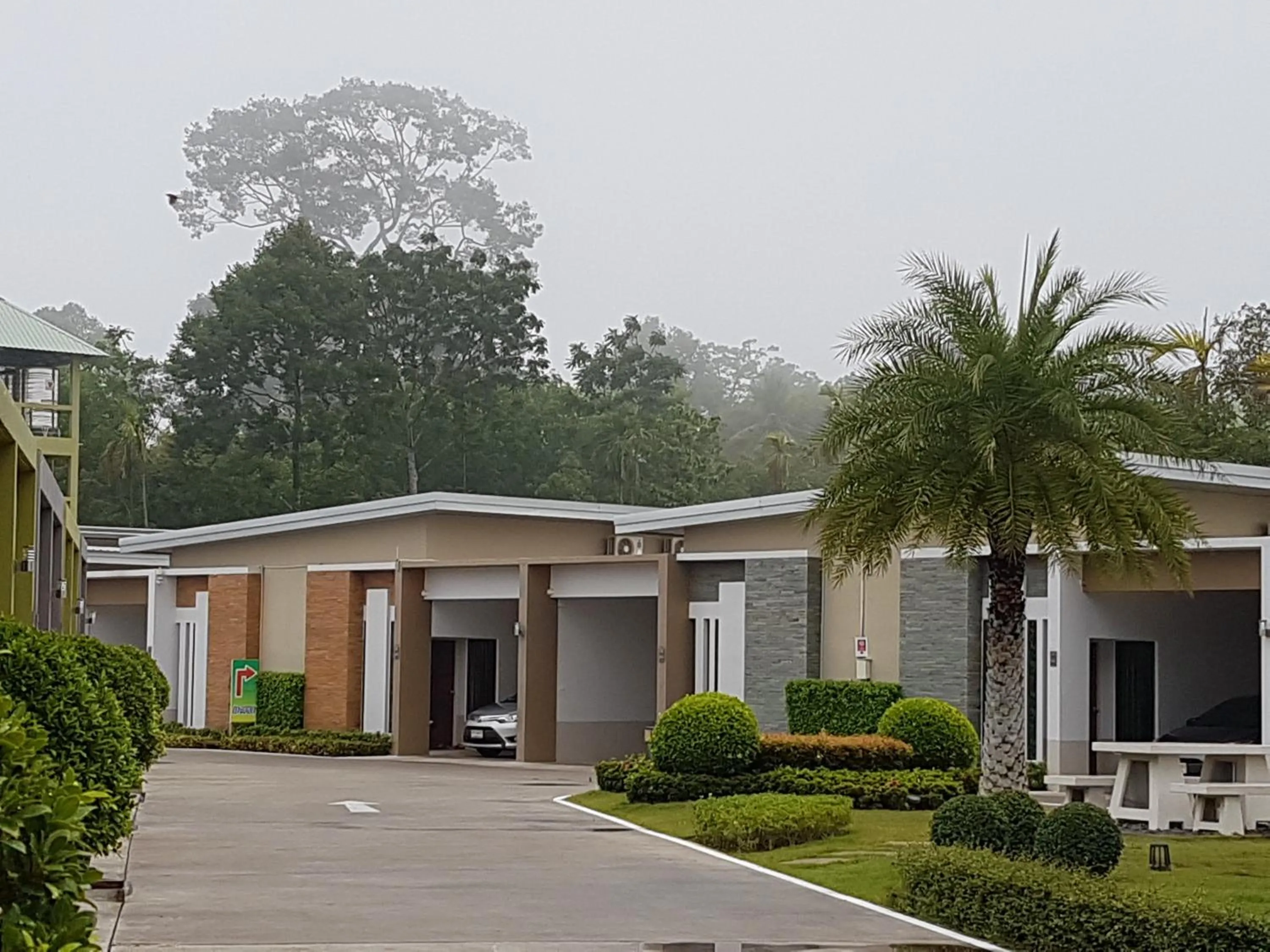 Smile Resort Thungsong