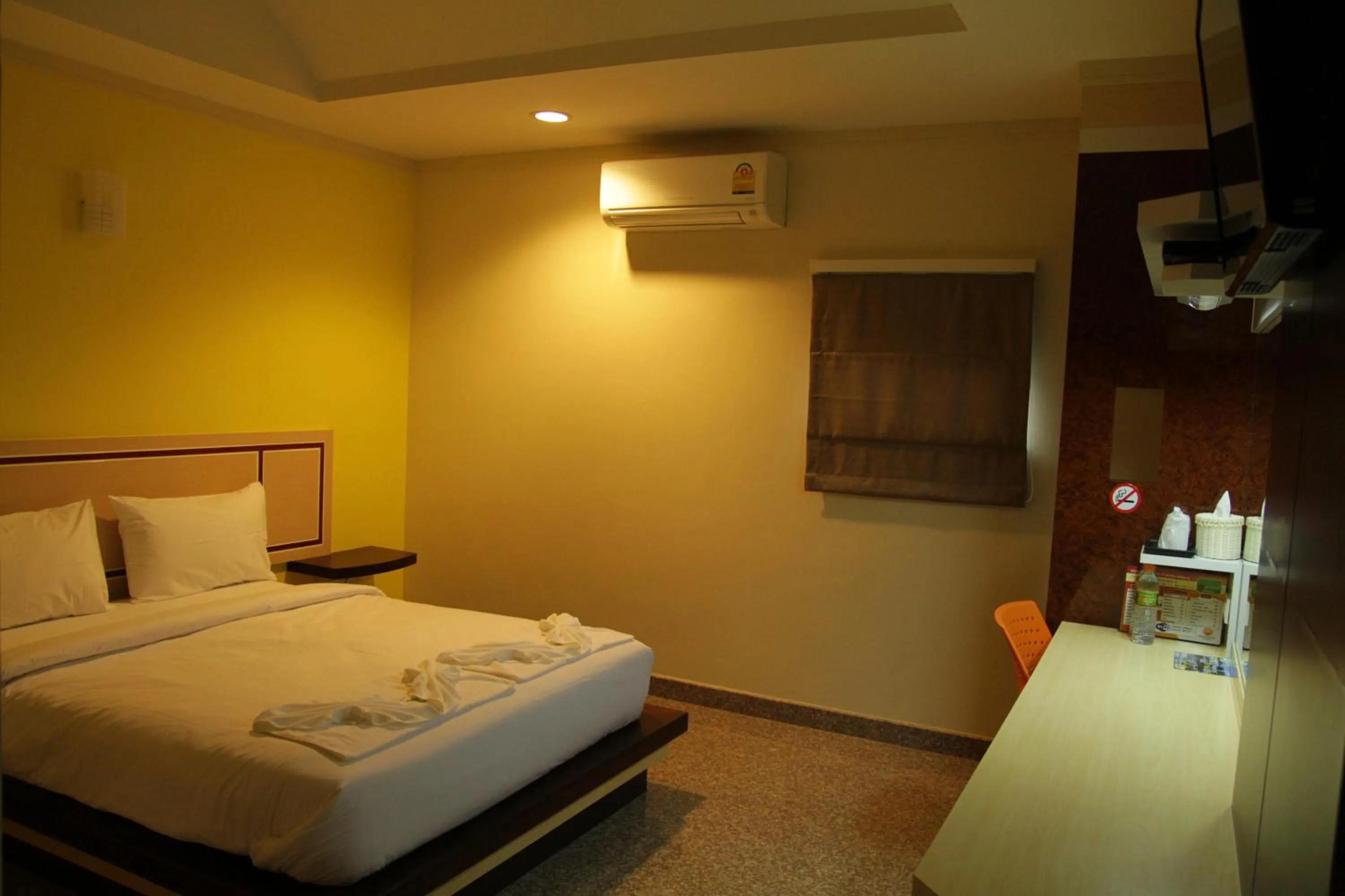 Bed in Smile Resort Thungsong