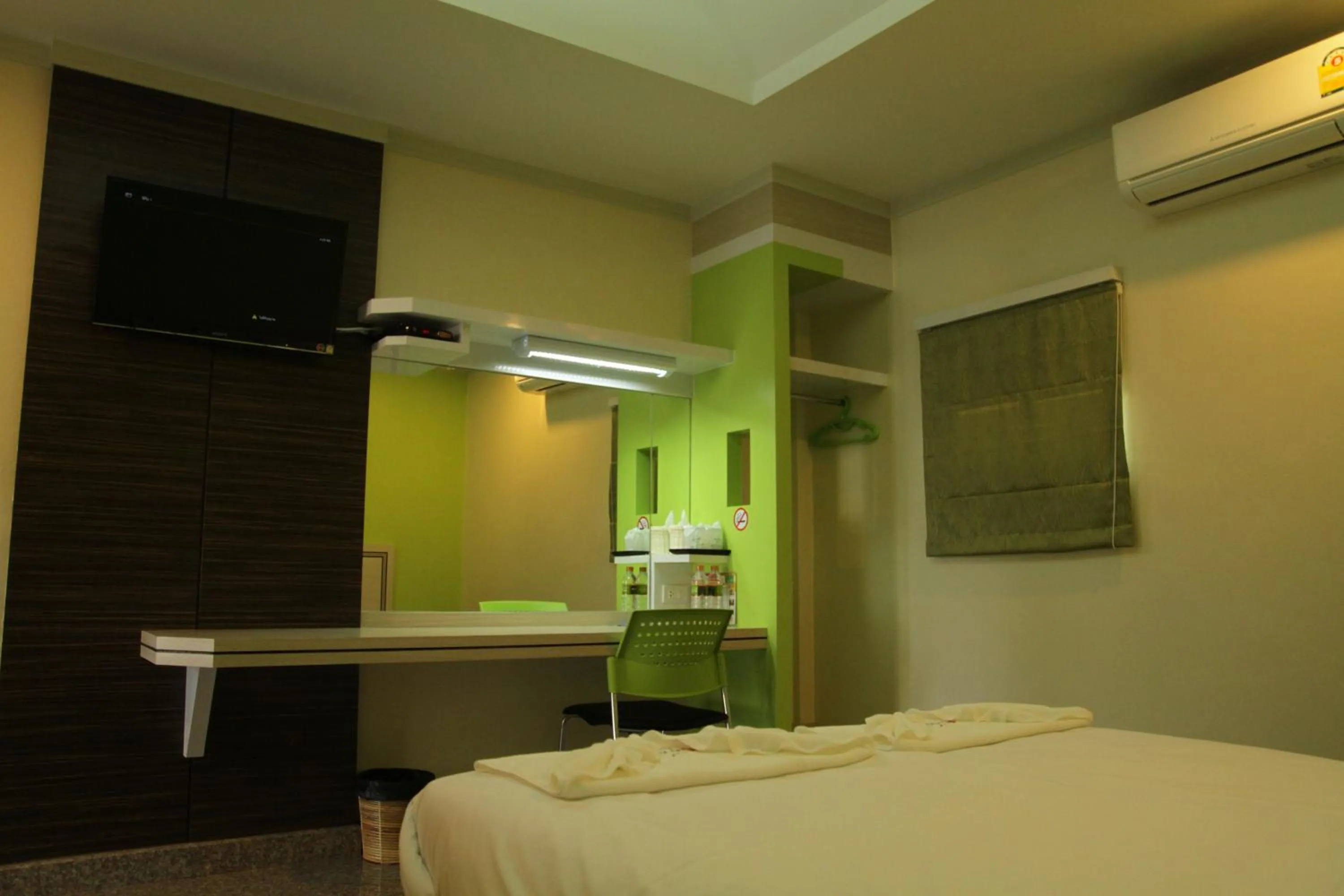 Bed in Smile Resort Thungsong