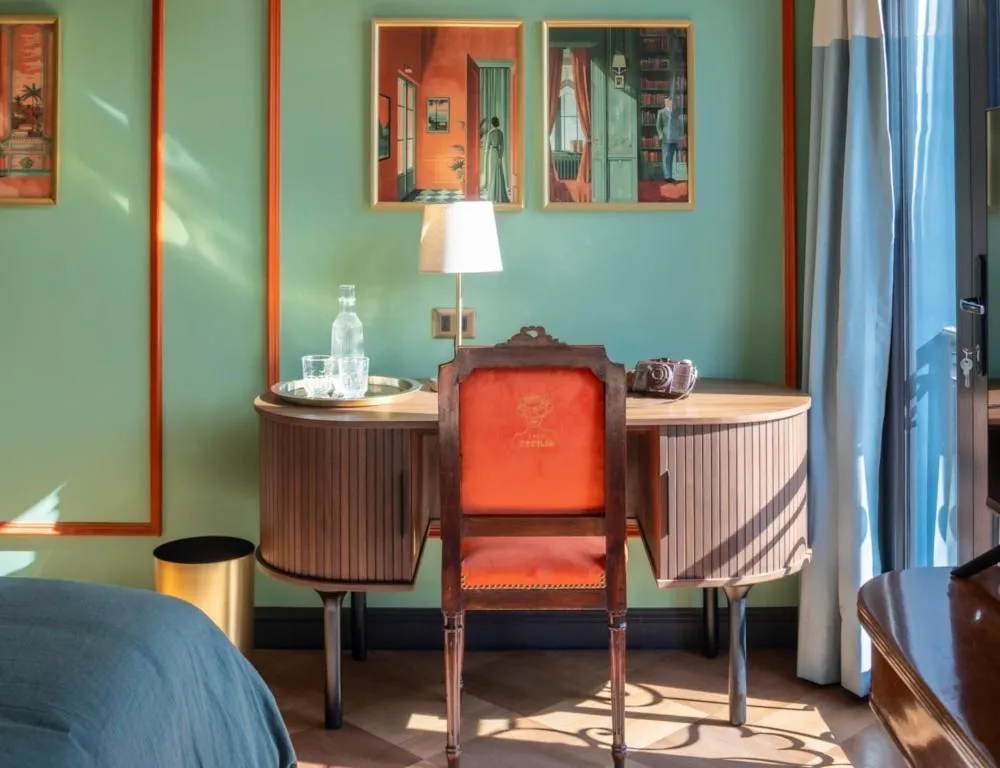 Photo of the whole room in Casa Cecilia Santiago