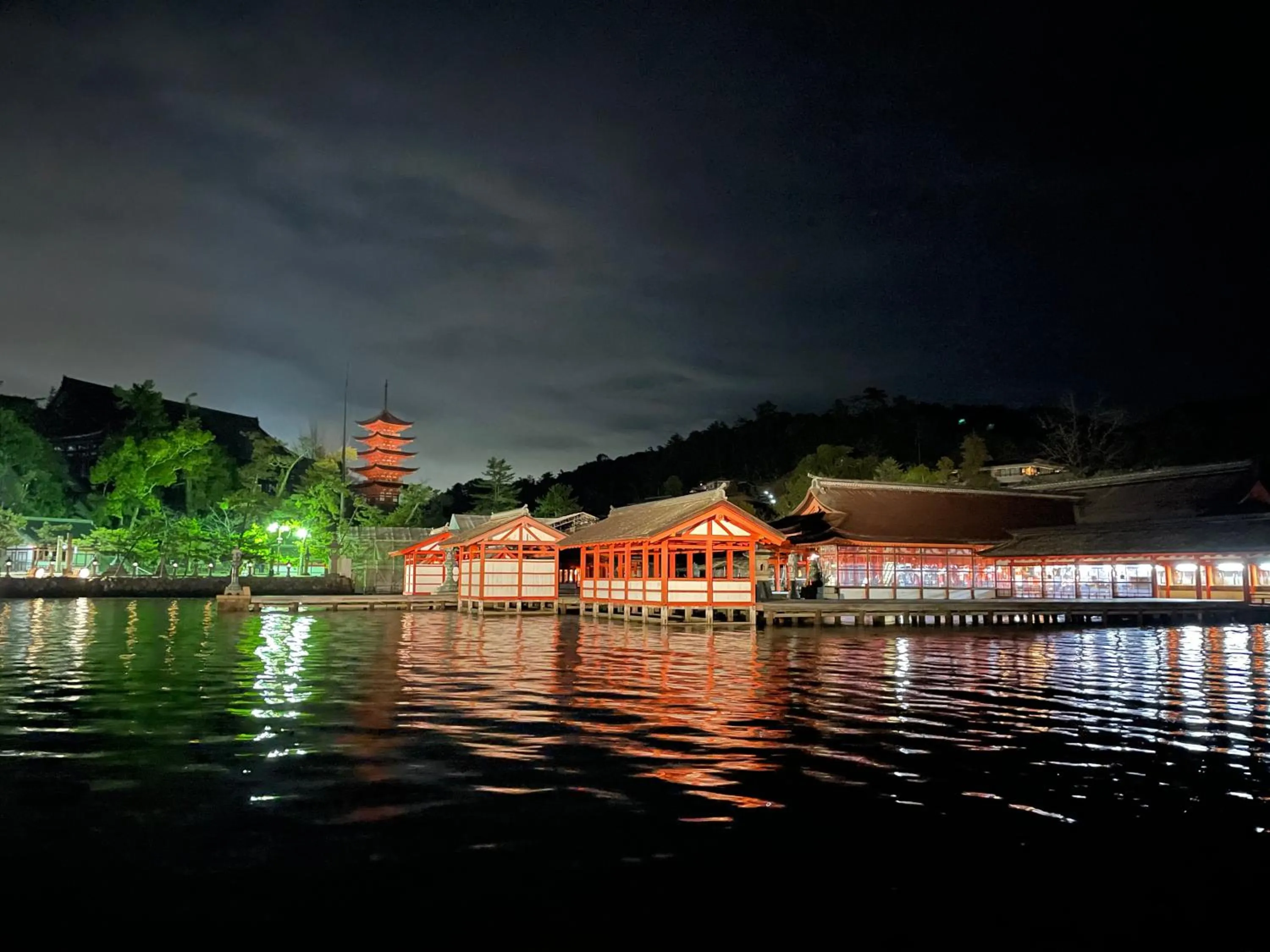 Night in Miyajima Morinoyado
