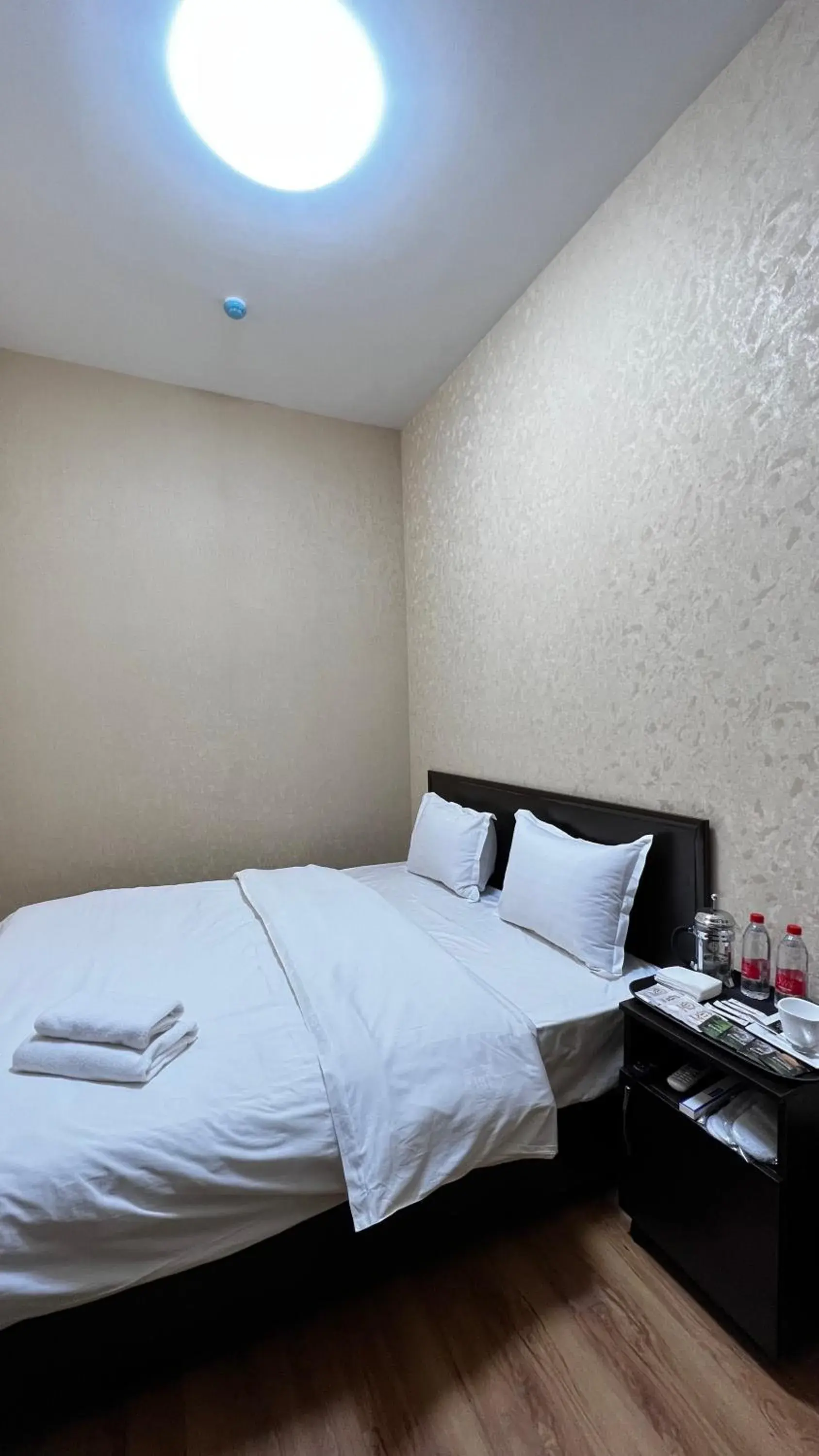 Standard Double Room - single occupancy in Hayot Hostel Standard Double Room - single occupancy in Hayot Hostel