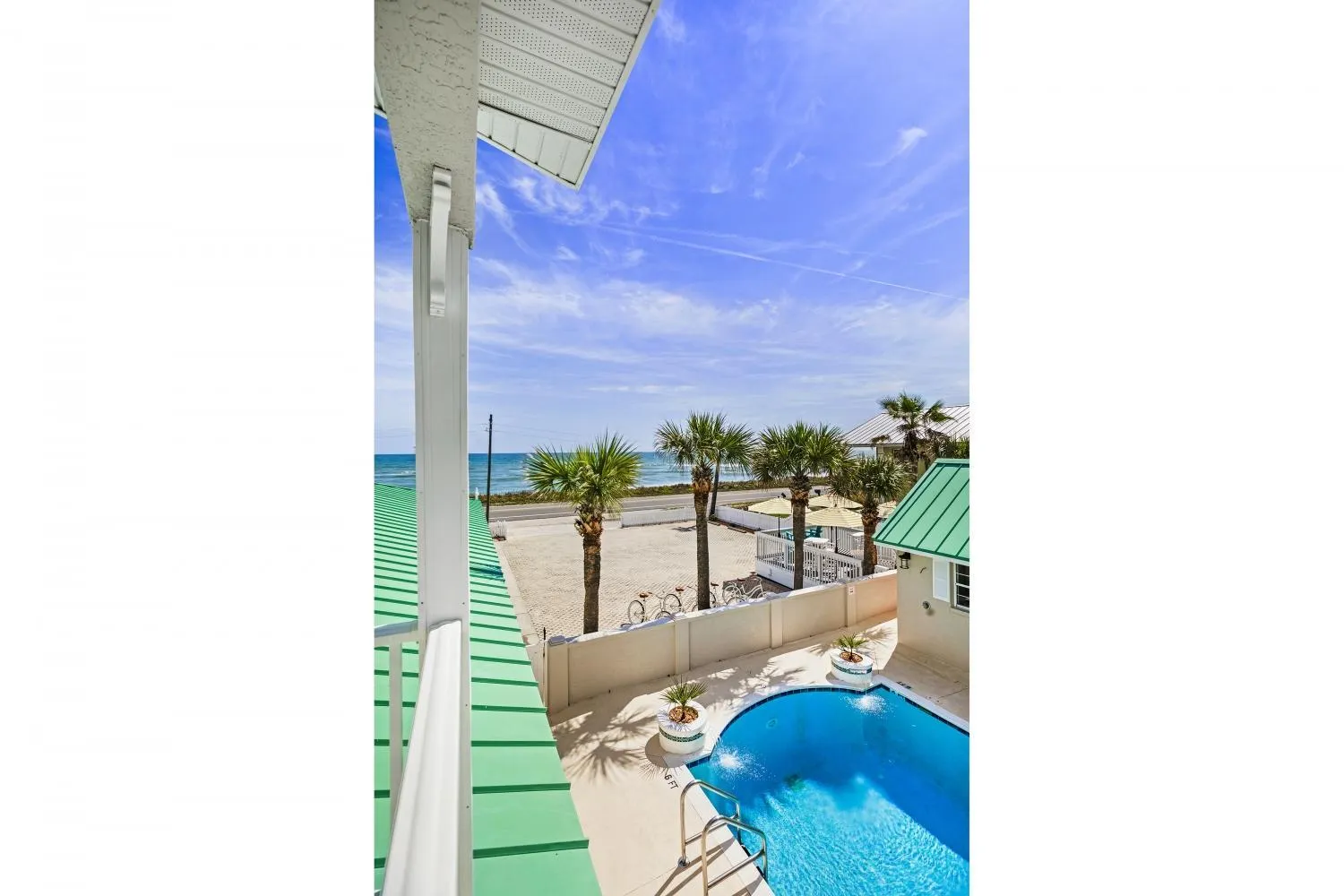 Balcony/Terrace in Island Cottage Inn