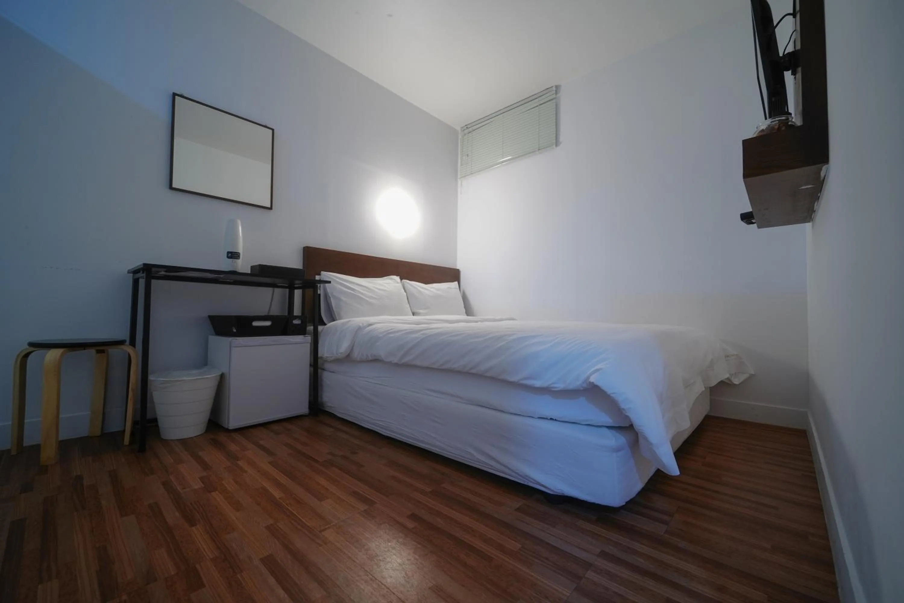 Bedroom, Bed in Ekonomy Haeundae Hostel