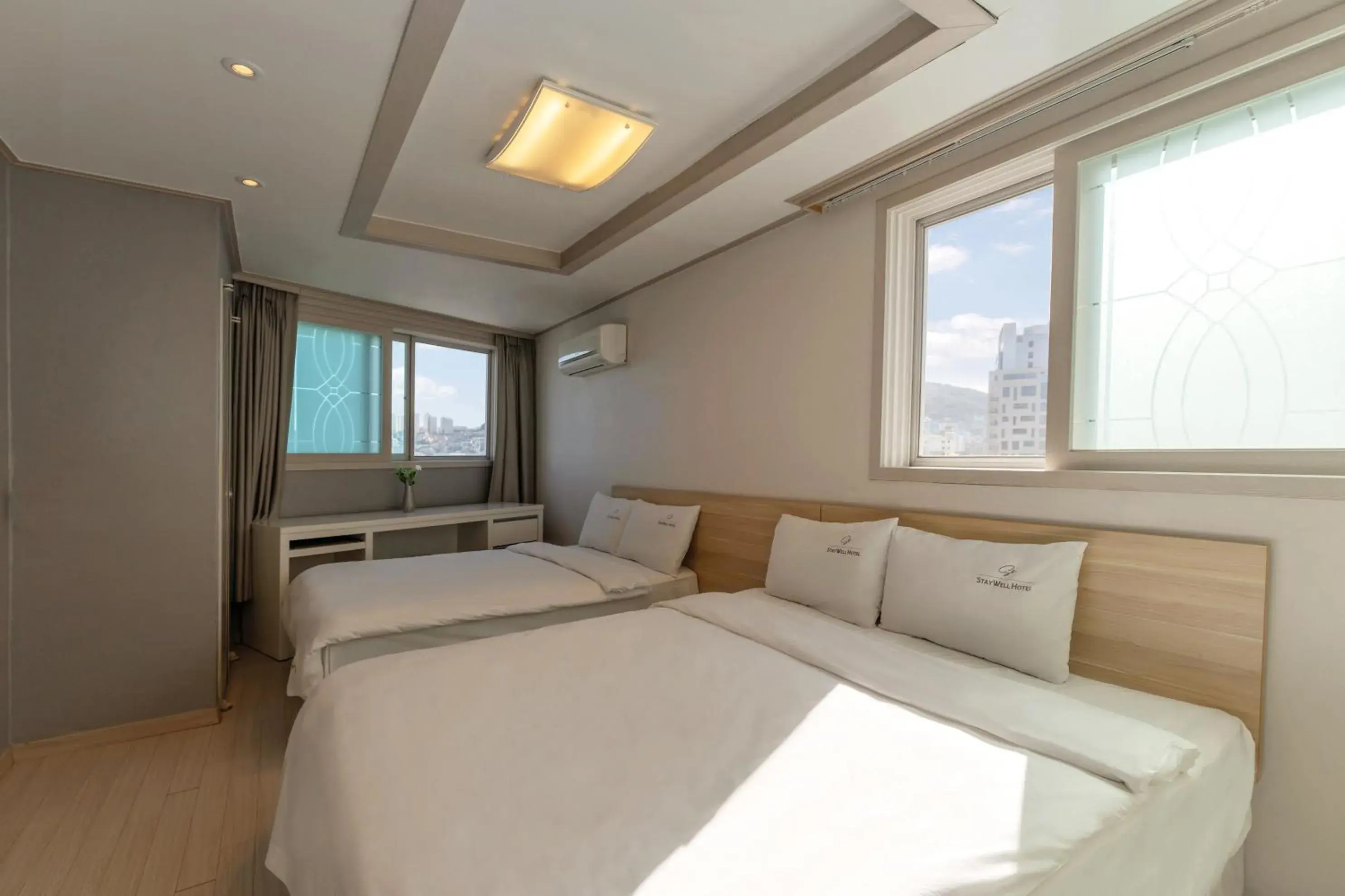 Family Double Room in Staywell Hotel Family Double Room in Staywell Hotel