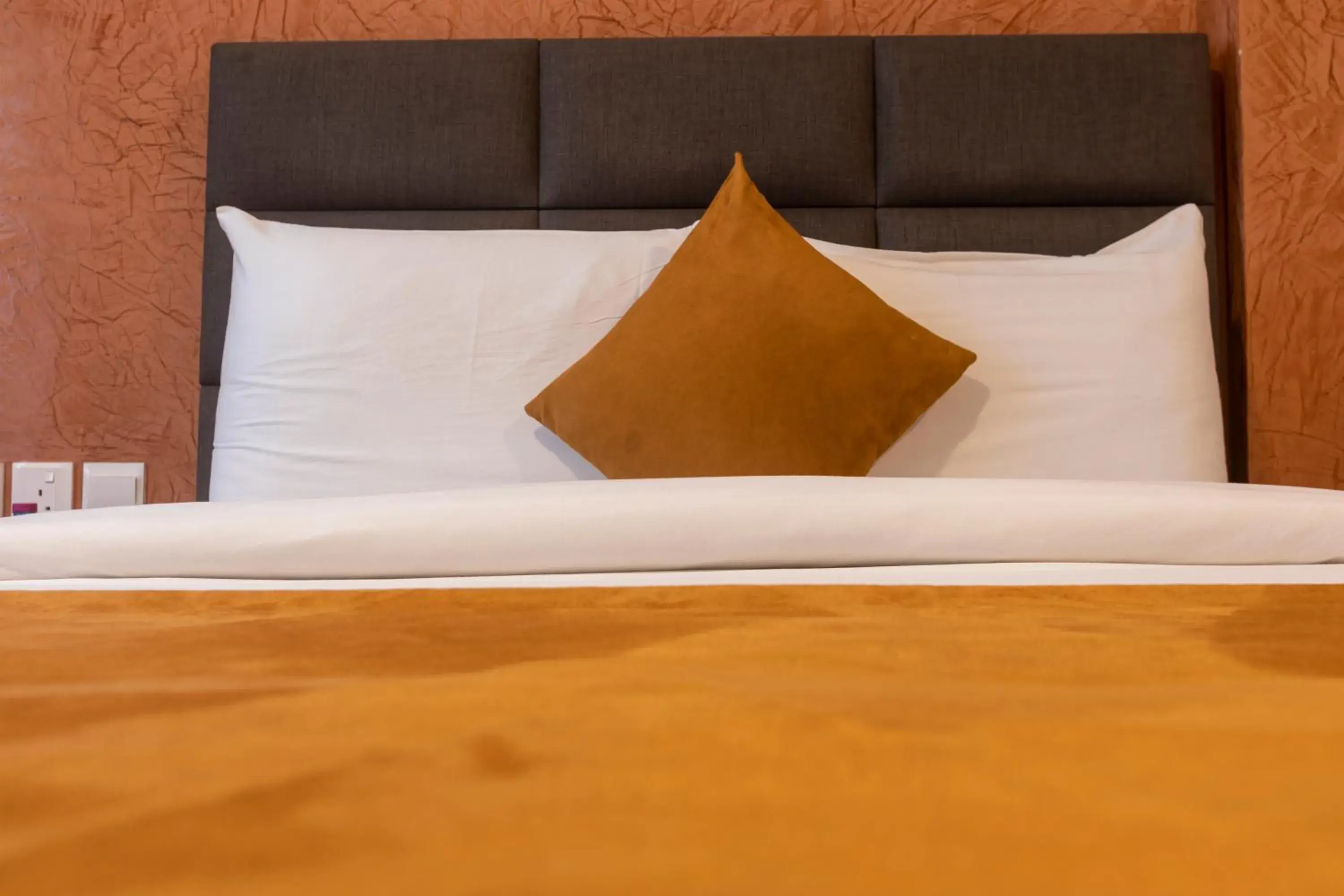 Standard Single Room - single occupancy in Airport View Hotel Standard Single Room - single occupancy in Airport View Hotel