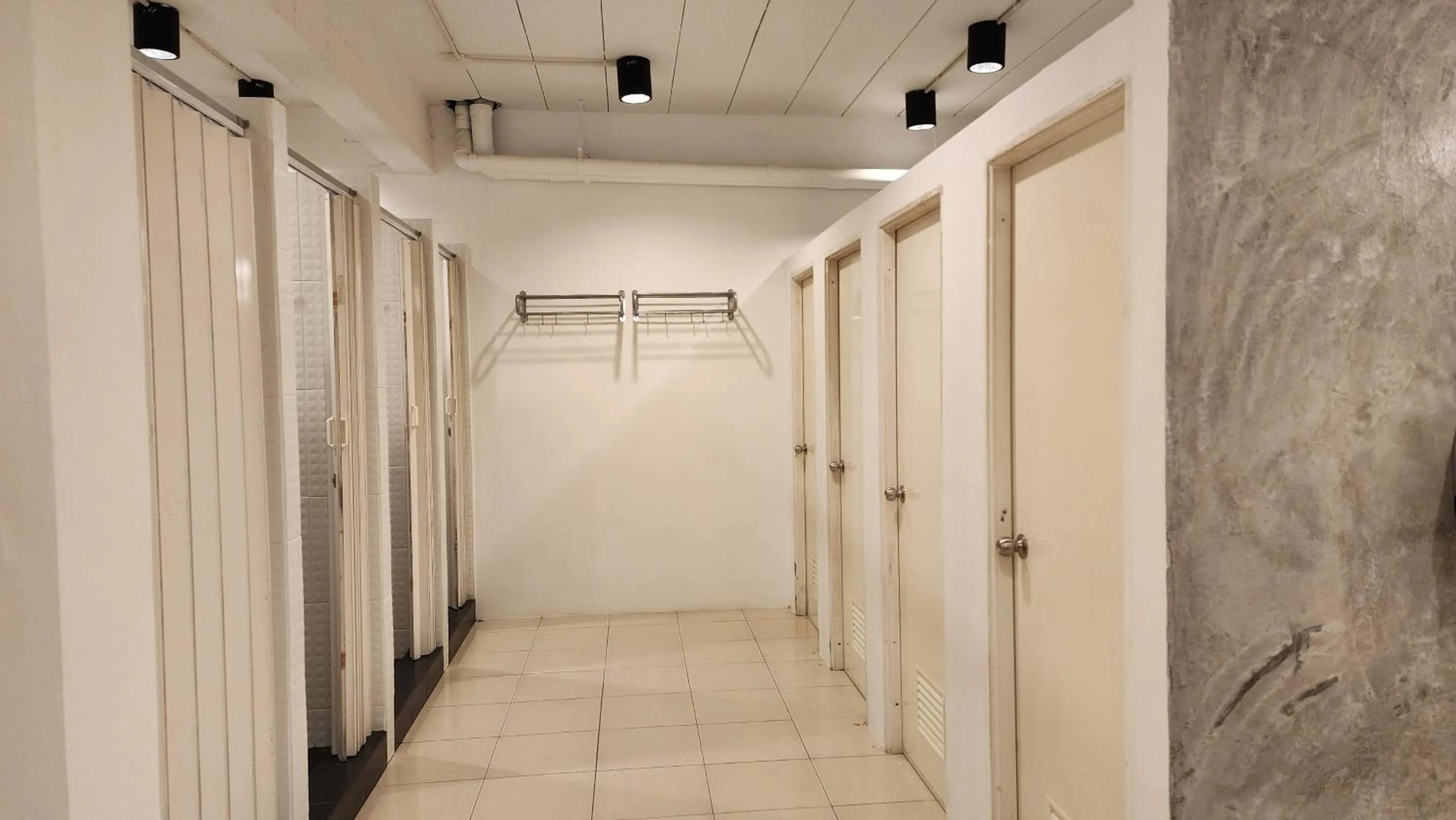 Toilet in iRest Ao Nang