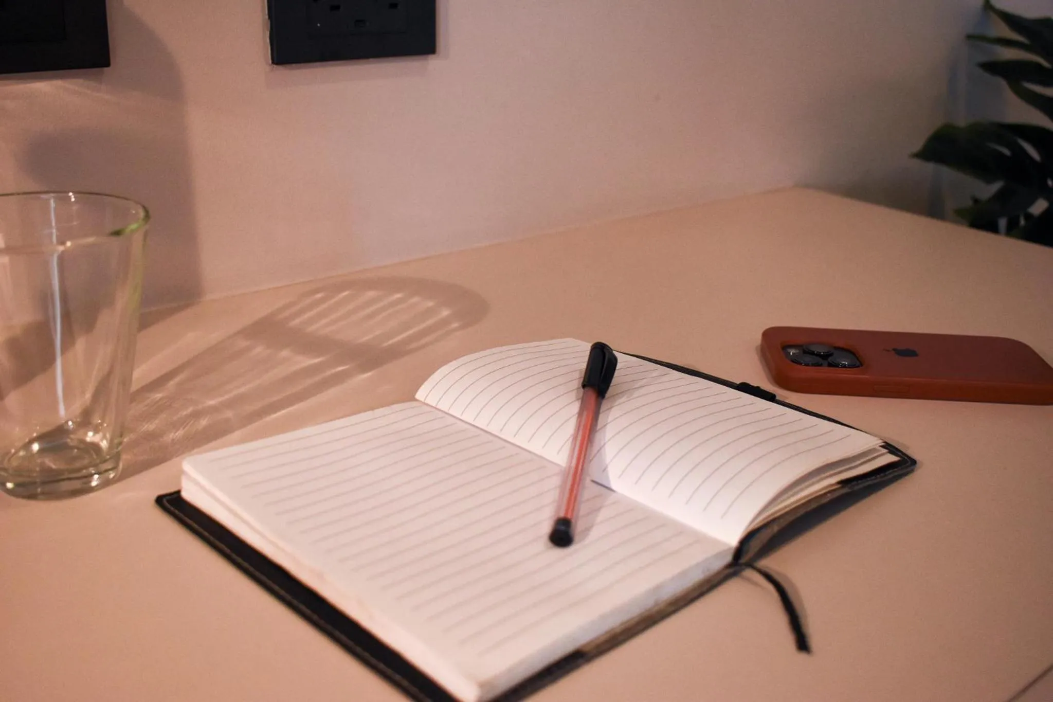 Seating area in Hotel Living 35 Suites by Growing Group