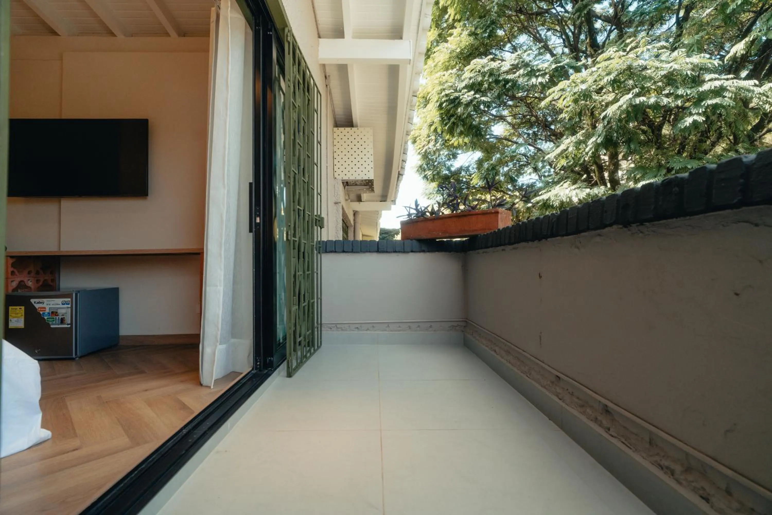 Day in Hotel Boutique Roomzz Laureles