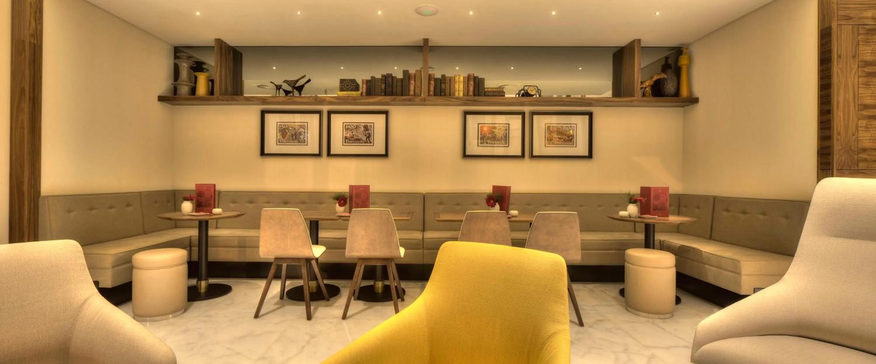 Lounge or bar in NH Collection Porto Batalha