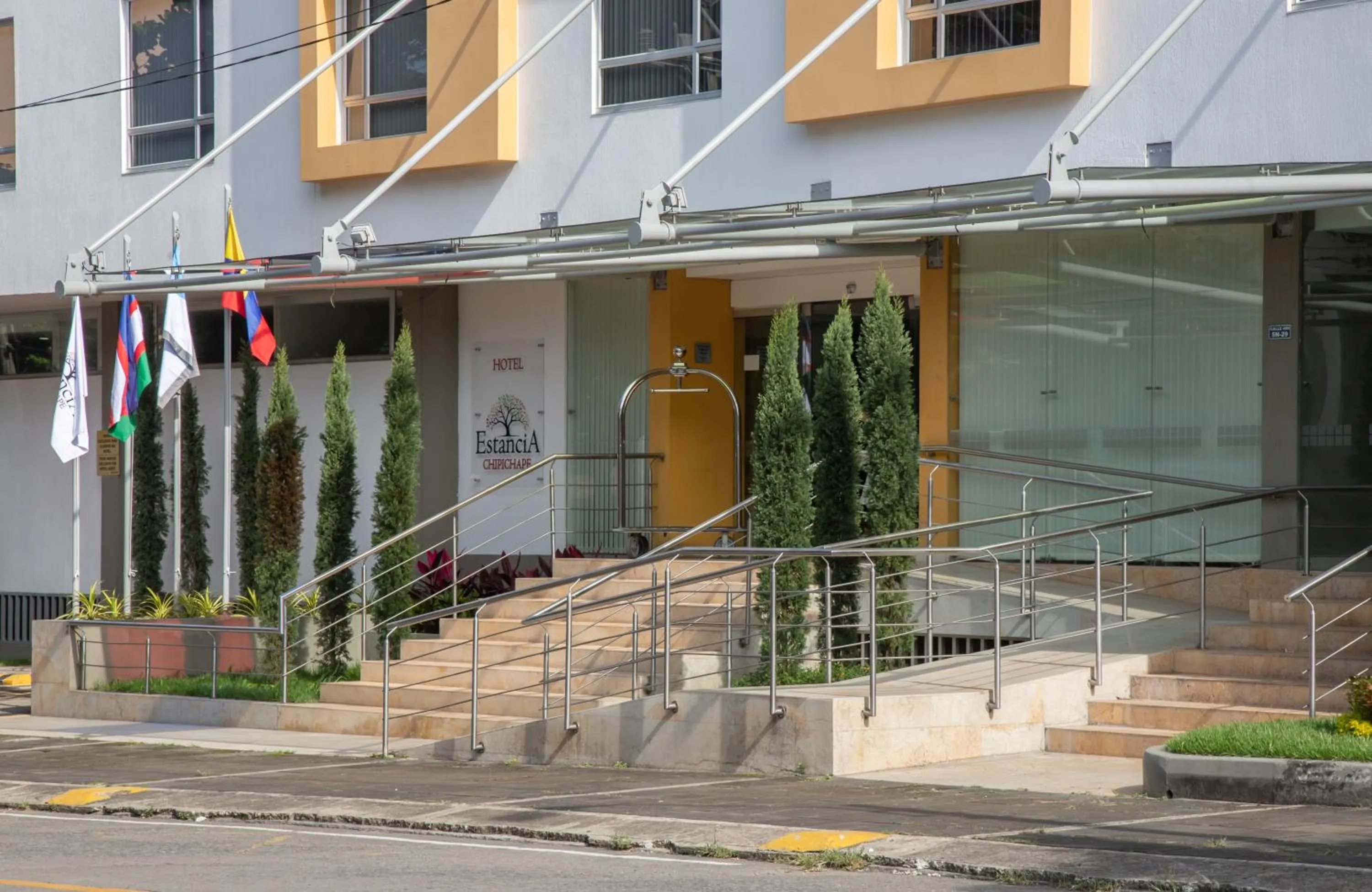 Property building in Hotel Estancia Chipichape Cali