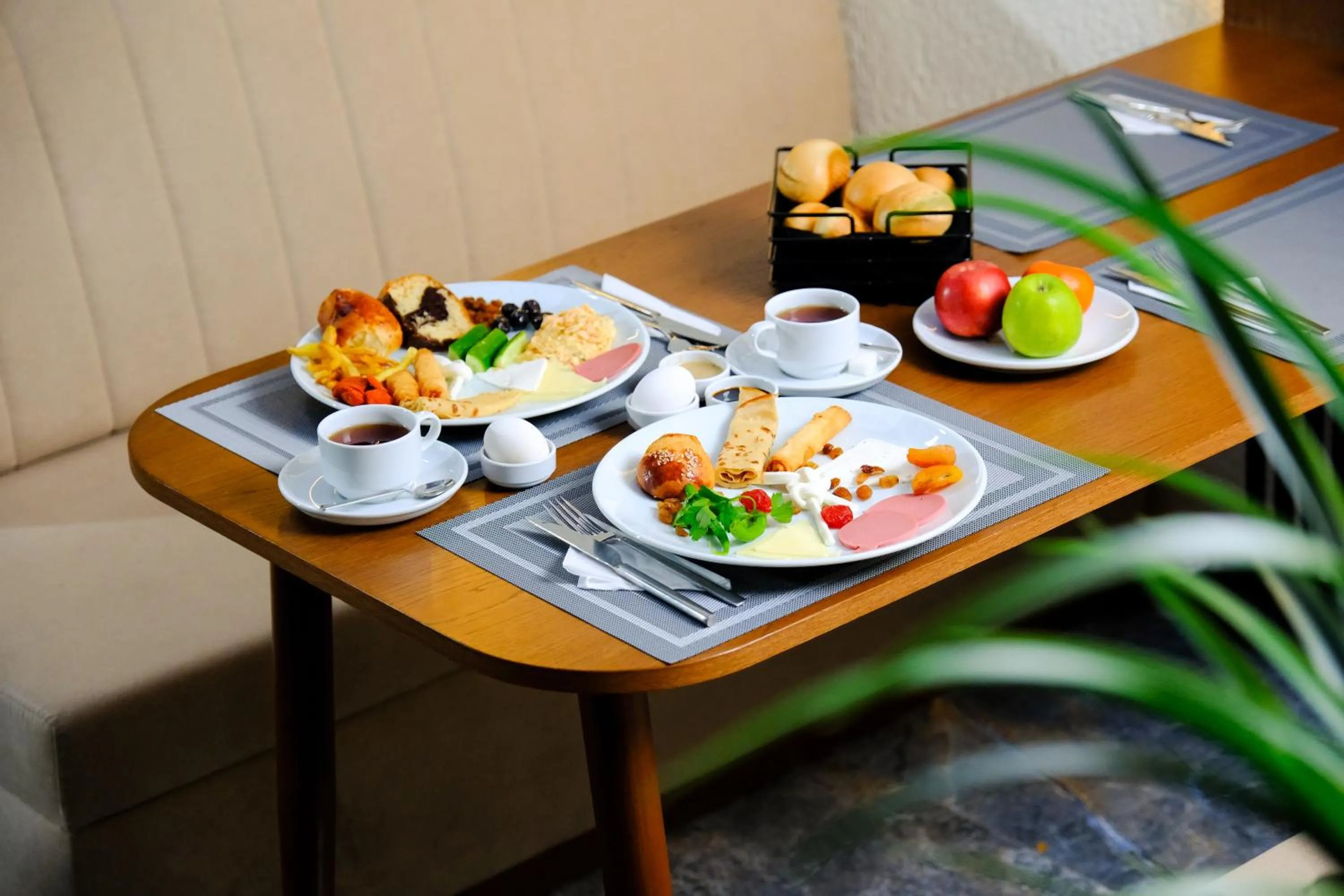 Buffet breakfast in Pereira Samsun