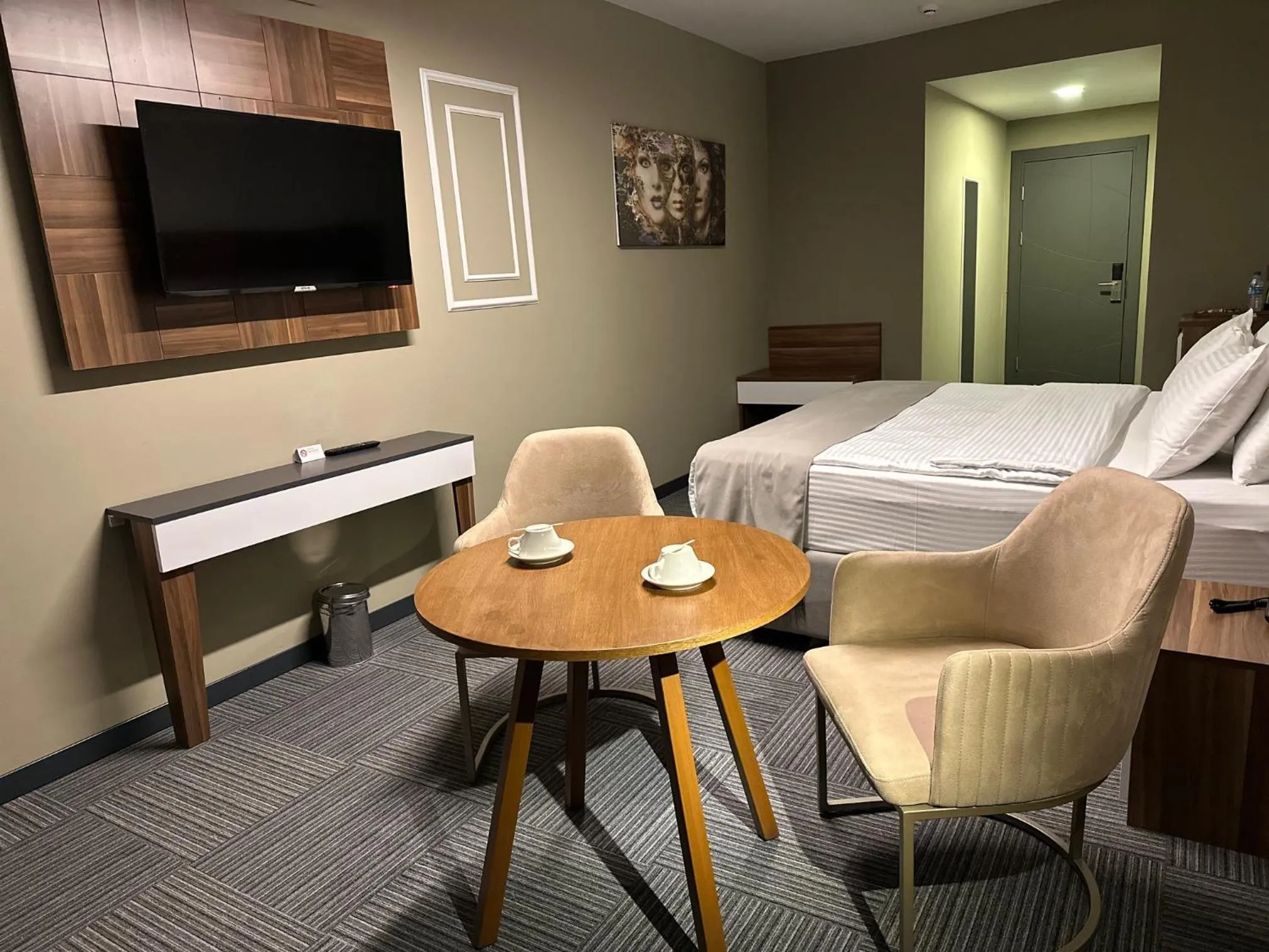 Photo of the whole room, Bed in Pereira Samsun