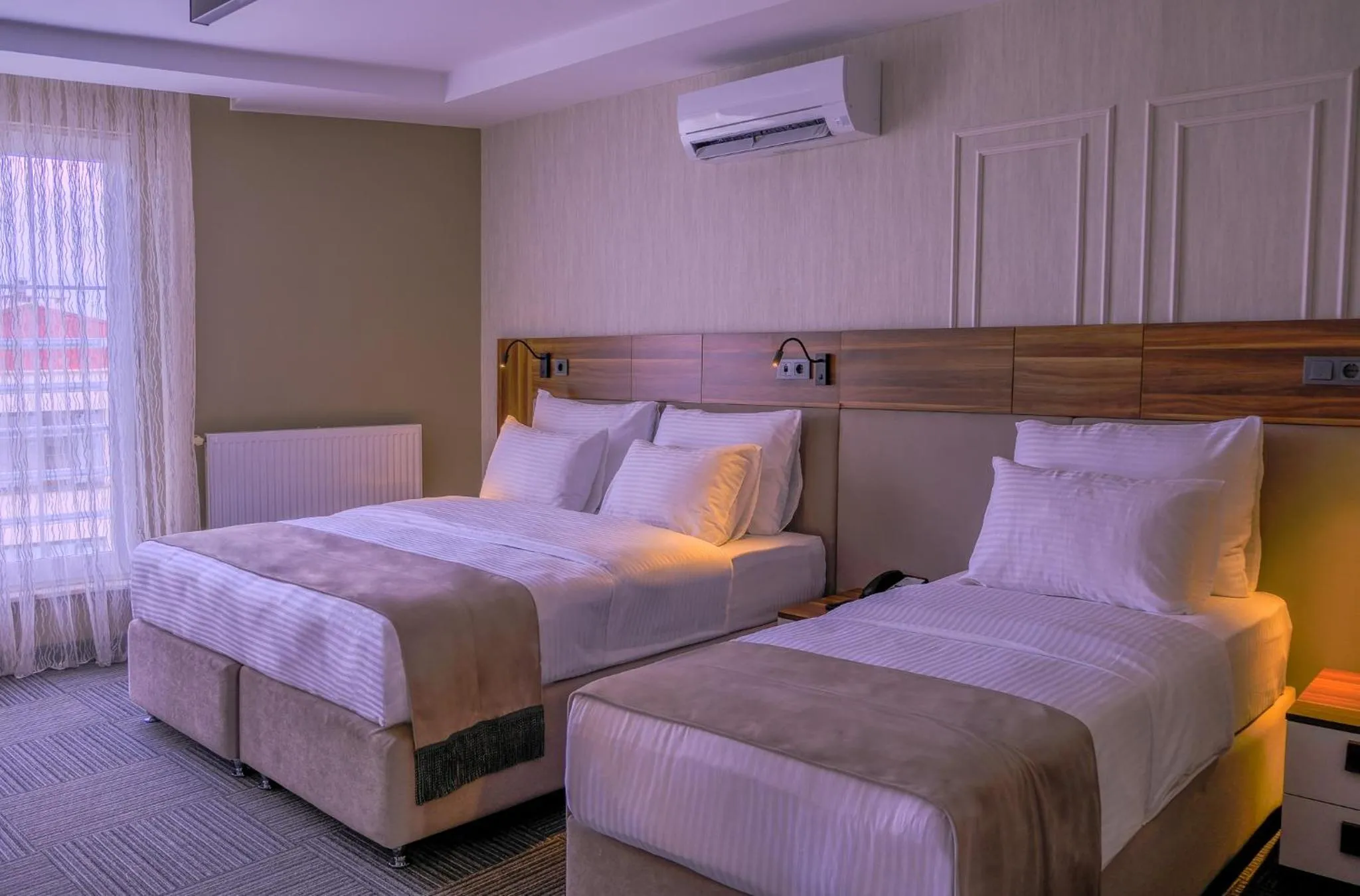 Bedroom, Bed in Pereira Samsun