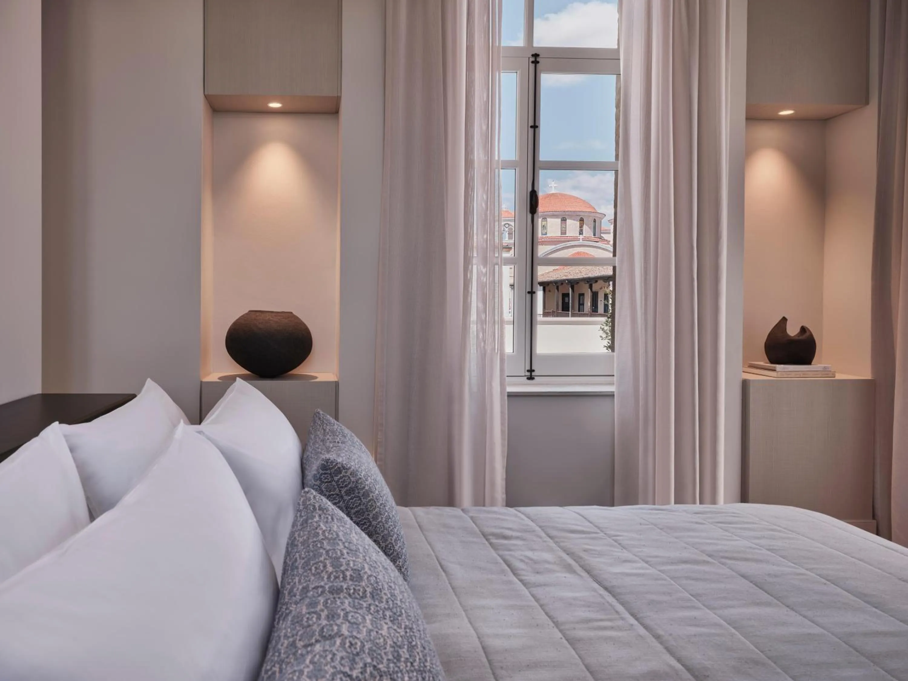 Photo of the whole room, Bed in Amyth of Nicosia