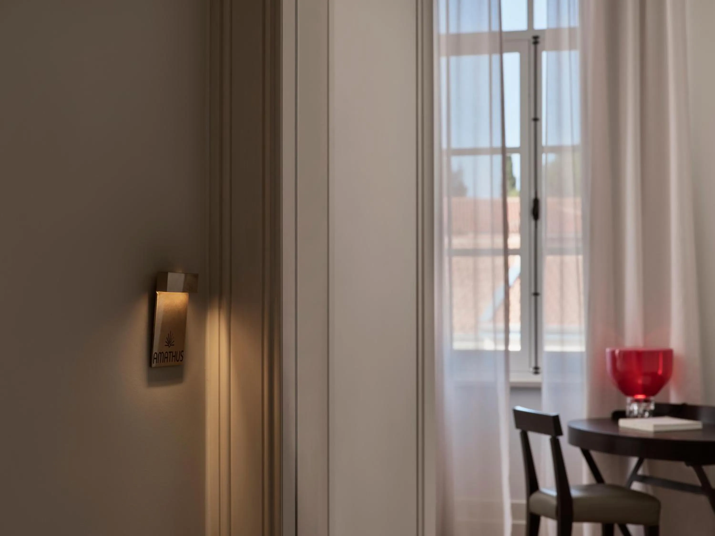 Photo of the whole room in Amyth of Nicosia