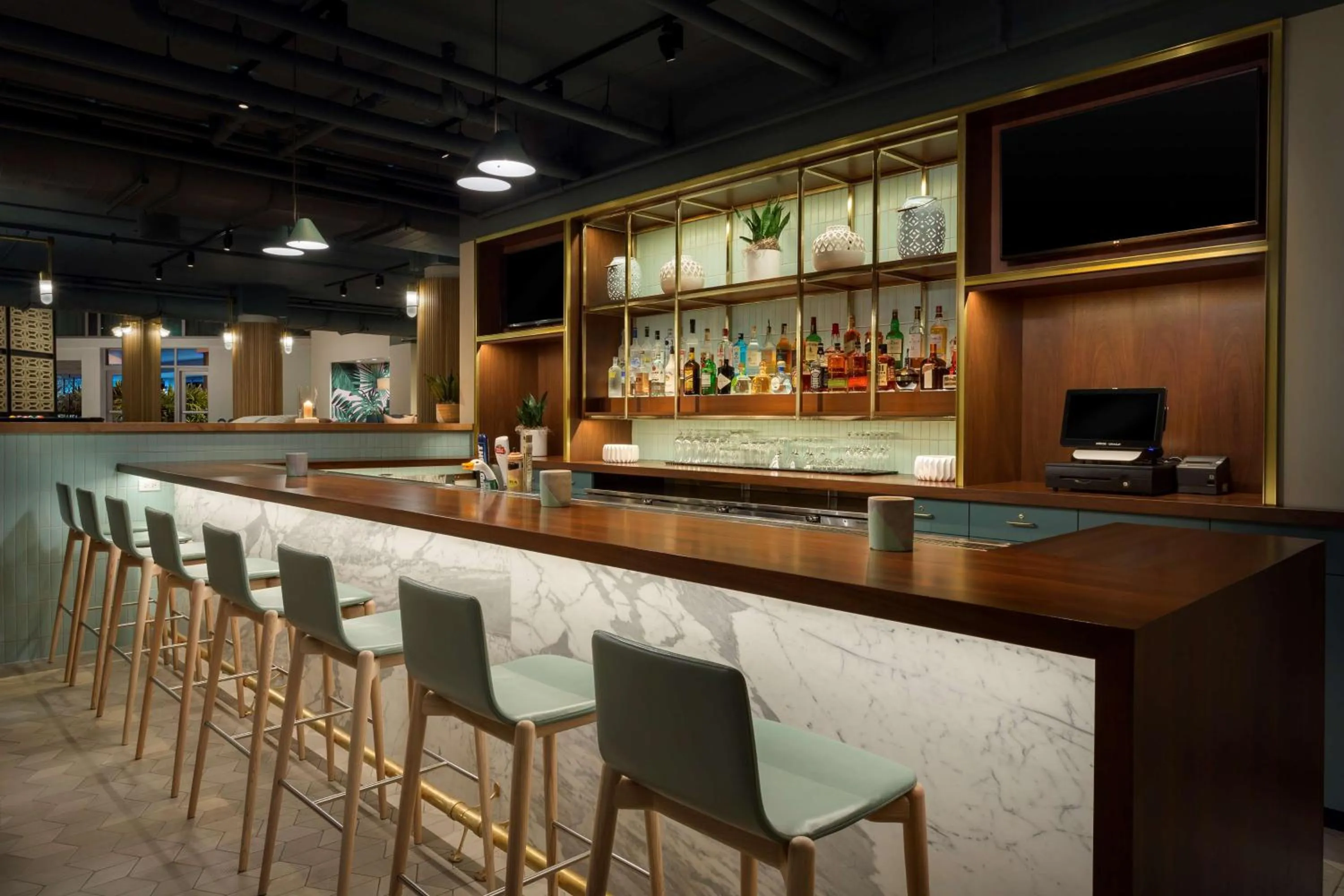 Lounge or bar in The Gates Hotel South Beach