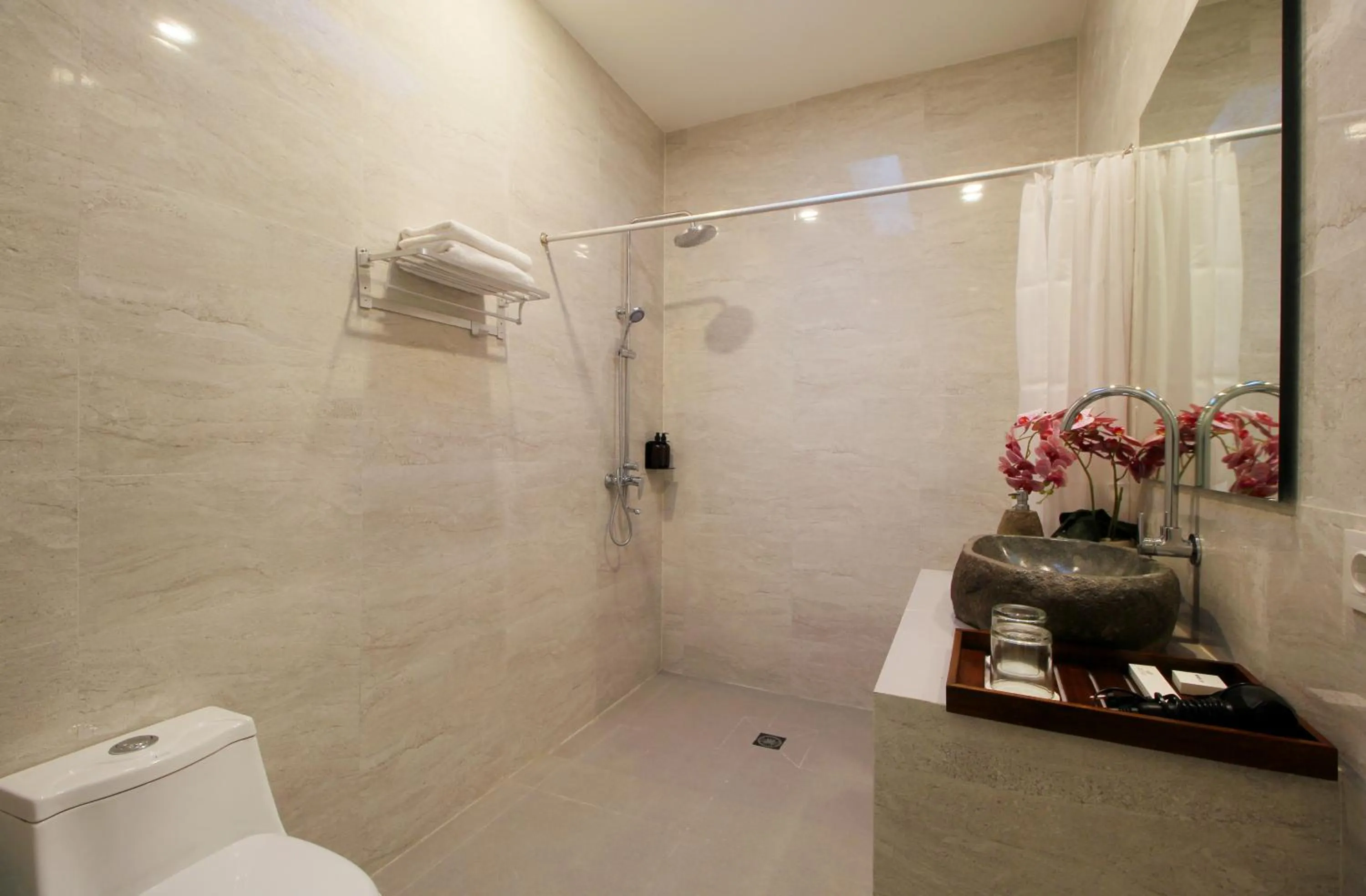 Shower in Bougainvillea Villa Seminyak by Parigata