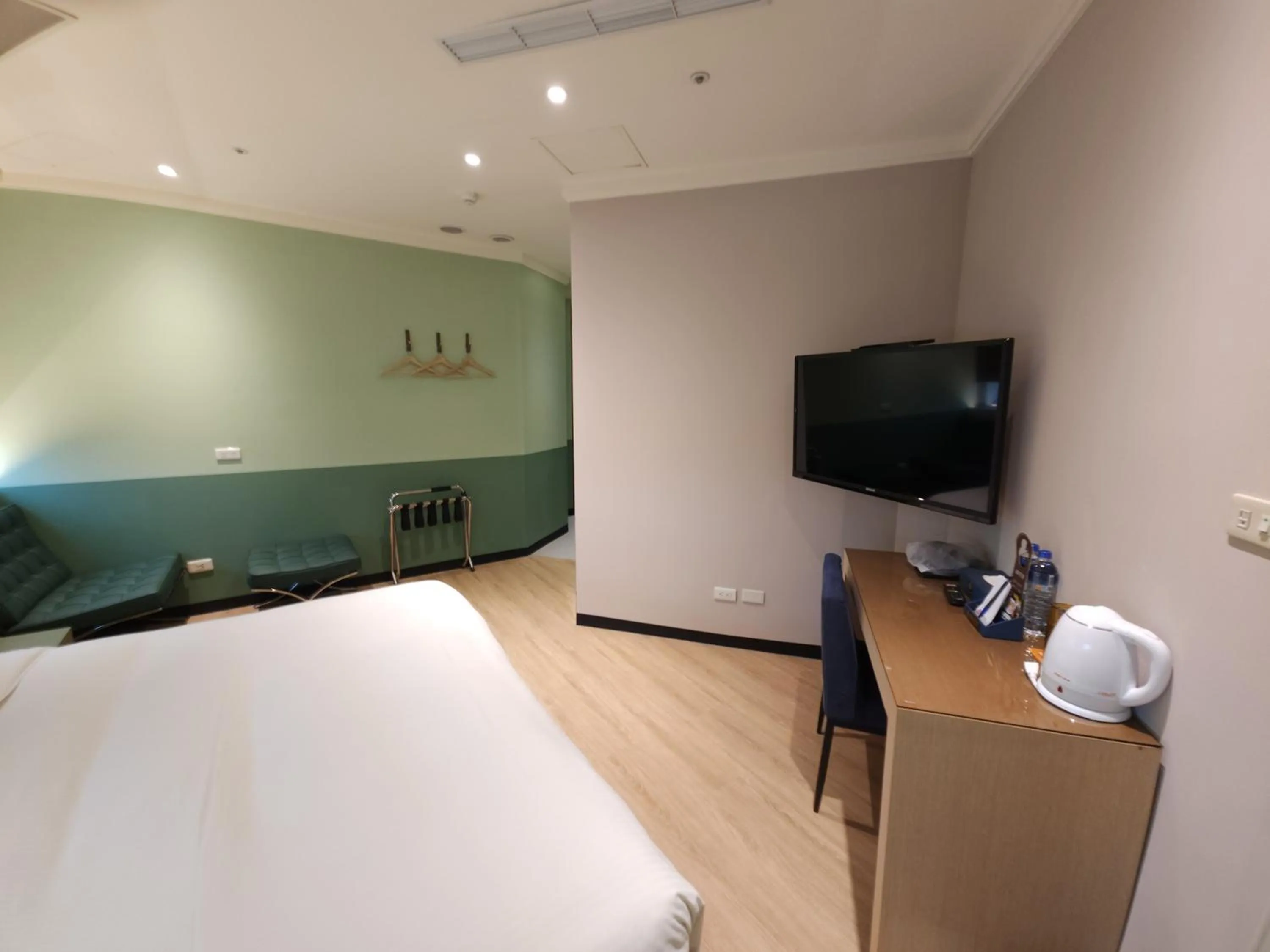 Bedroom, Bed in Merryday Hotel Banqiao