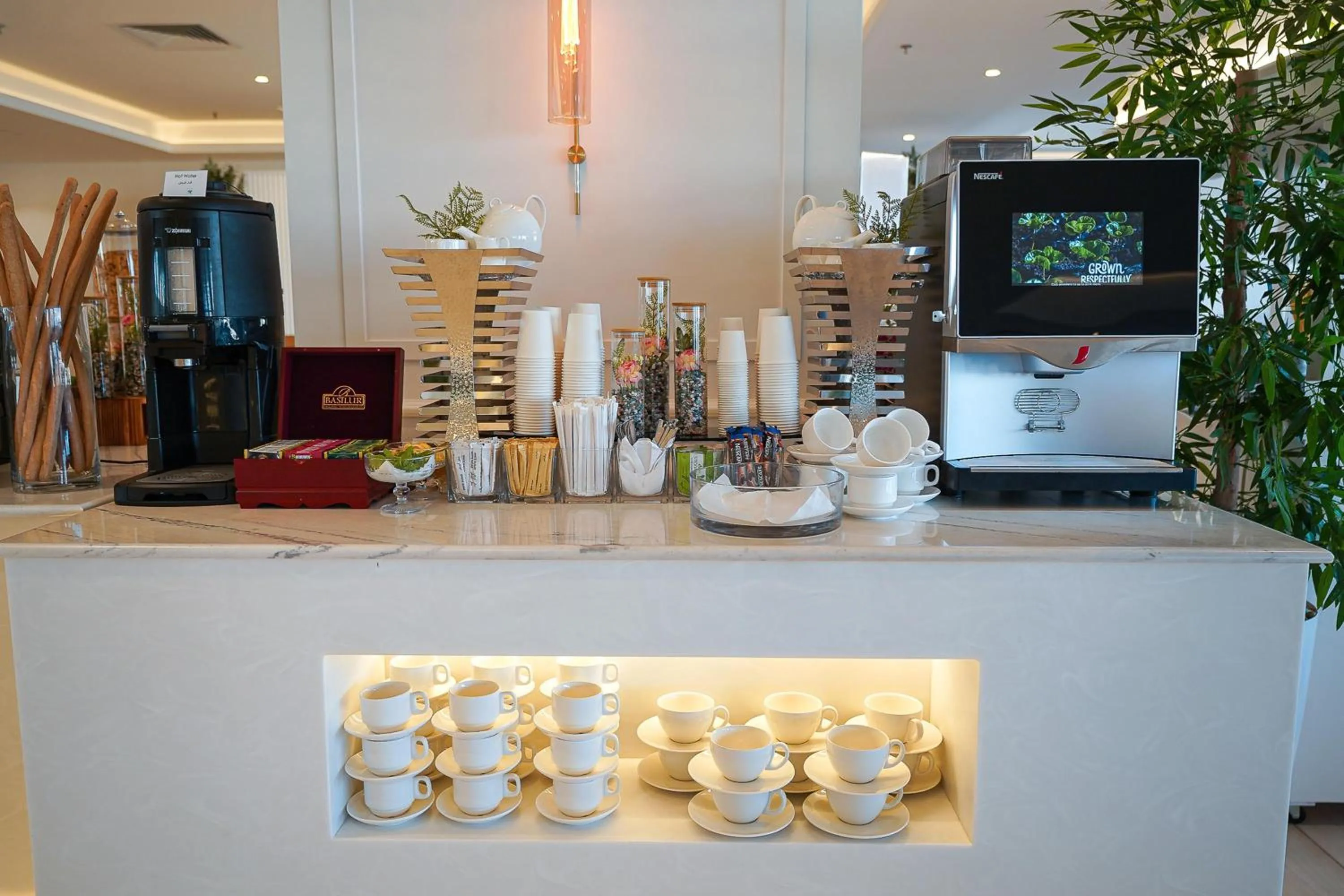 Breakfast in Best Western Plus Jeddah Hotel Madinah Road