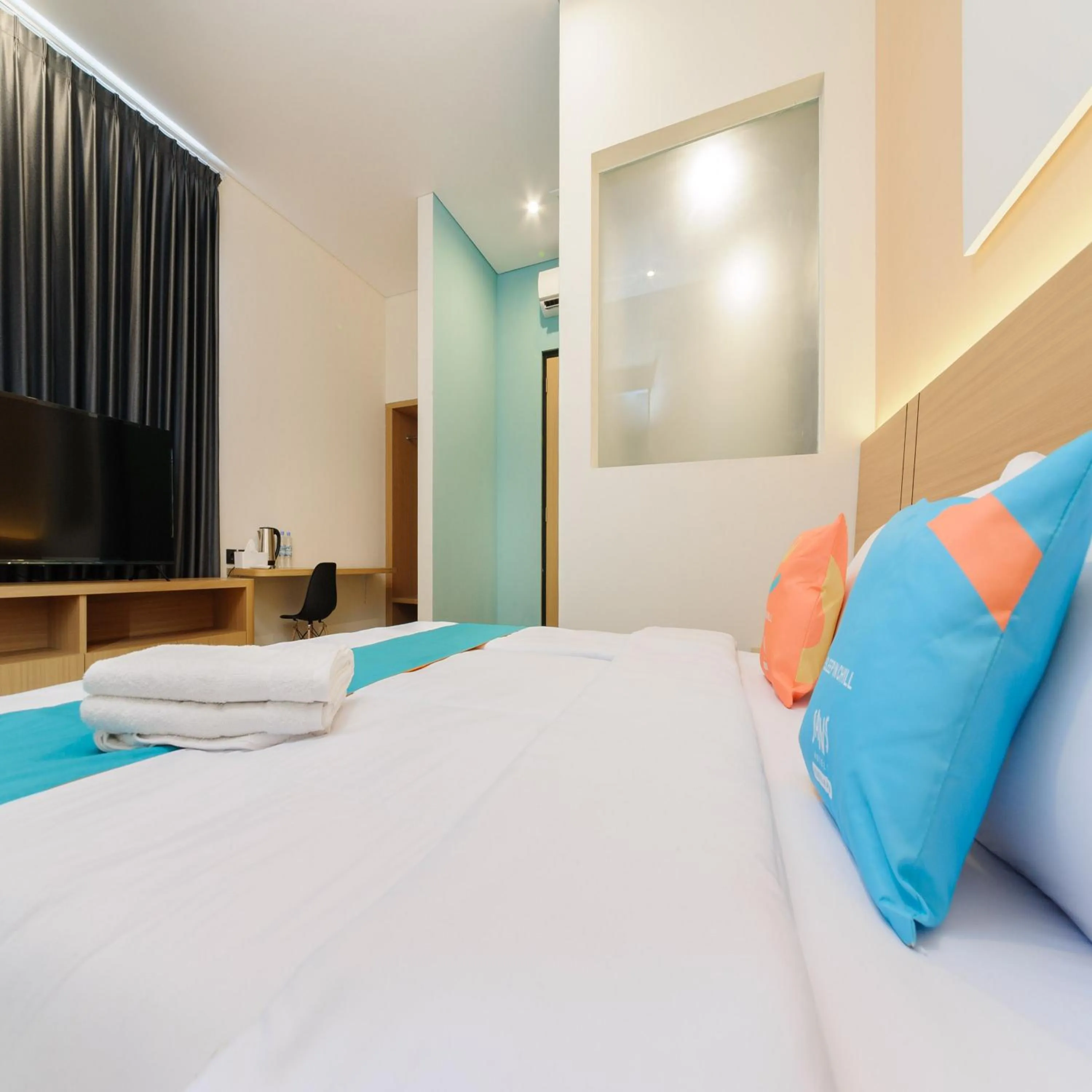 Bedroom, Bed in Sans Hotel Kedoya