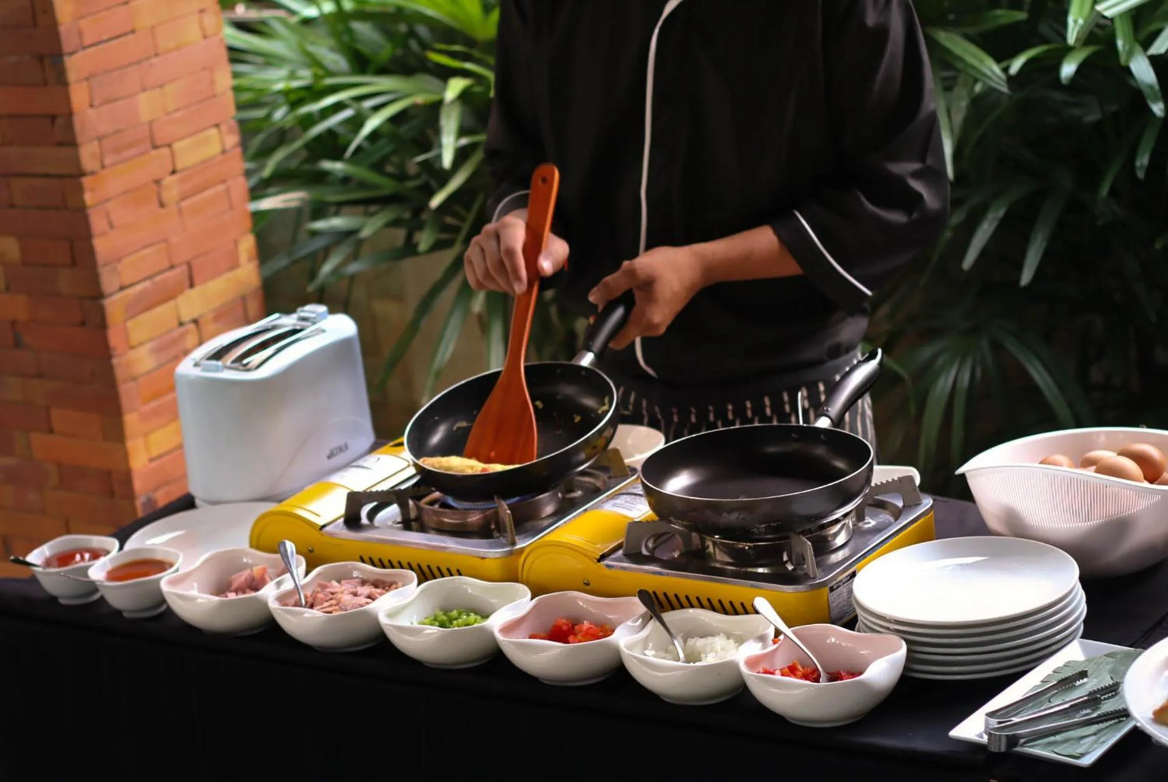 Buffet breakfast in Primefold Hotel