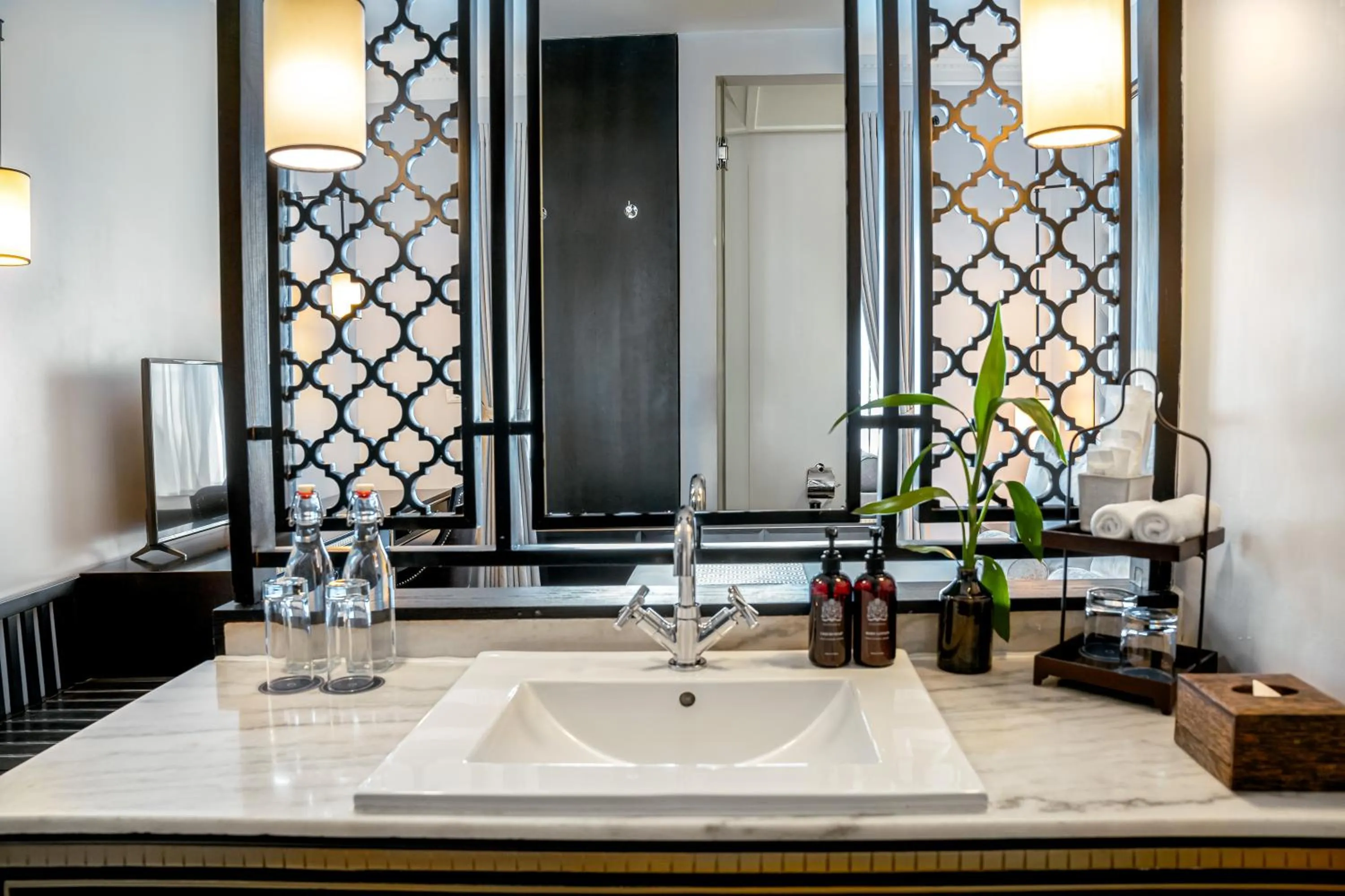 Toilet in Sarai and Wander Resort