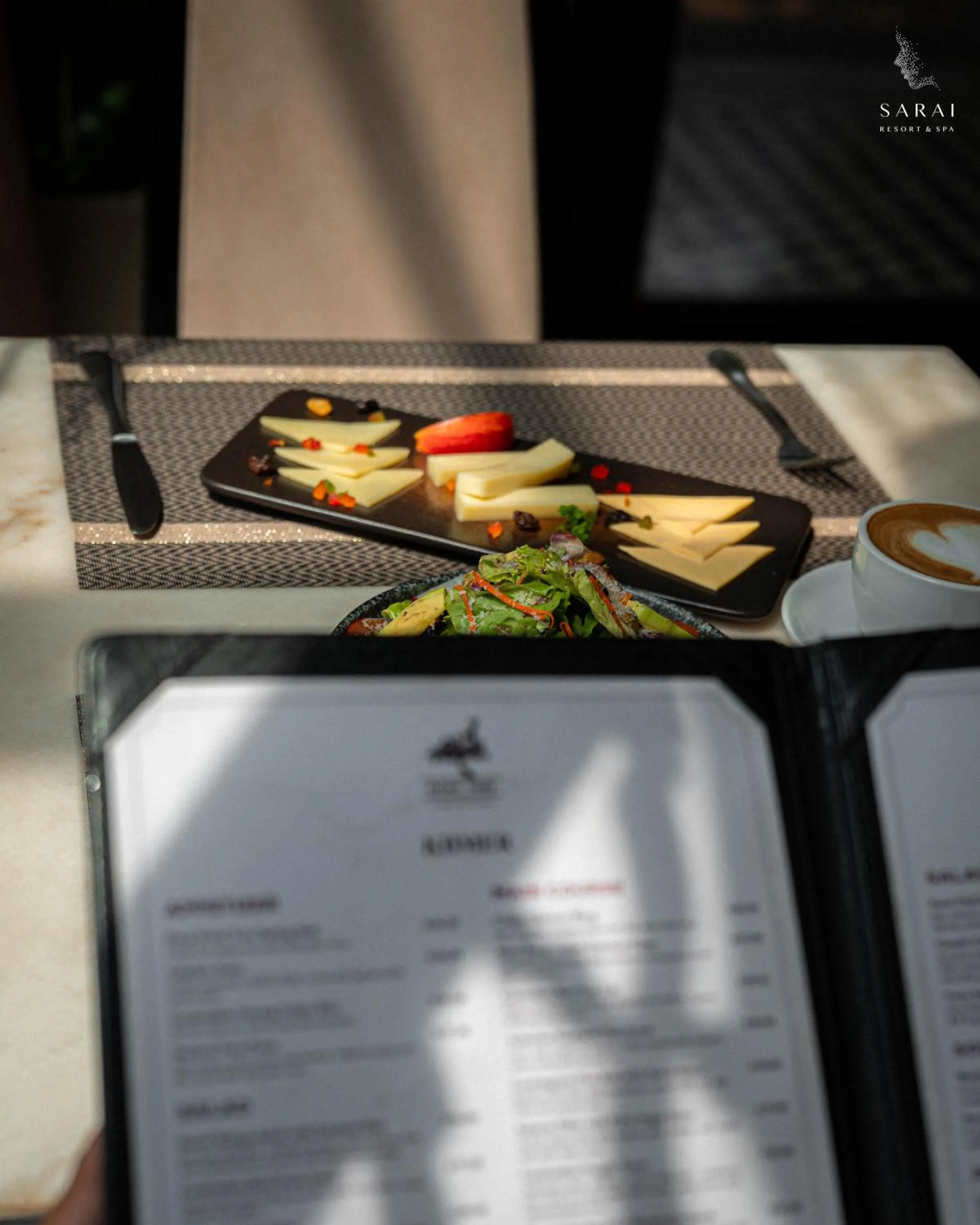 Restaurant/places to eat in Sarai and Wander Resort