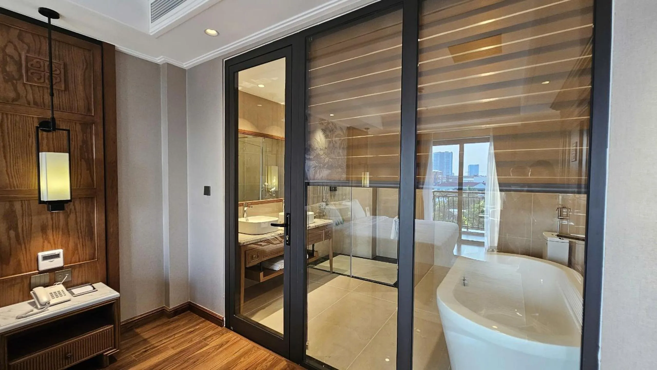 Bathroom, Bed in Royal Phoenix Hotel Bac Ninh