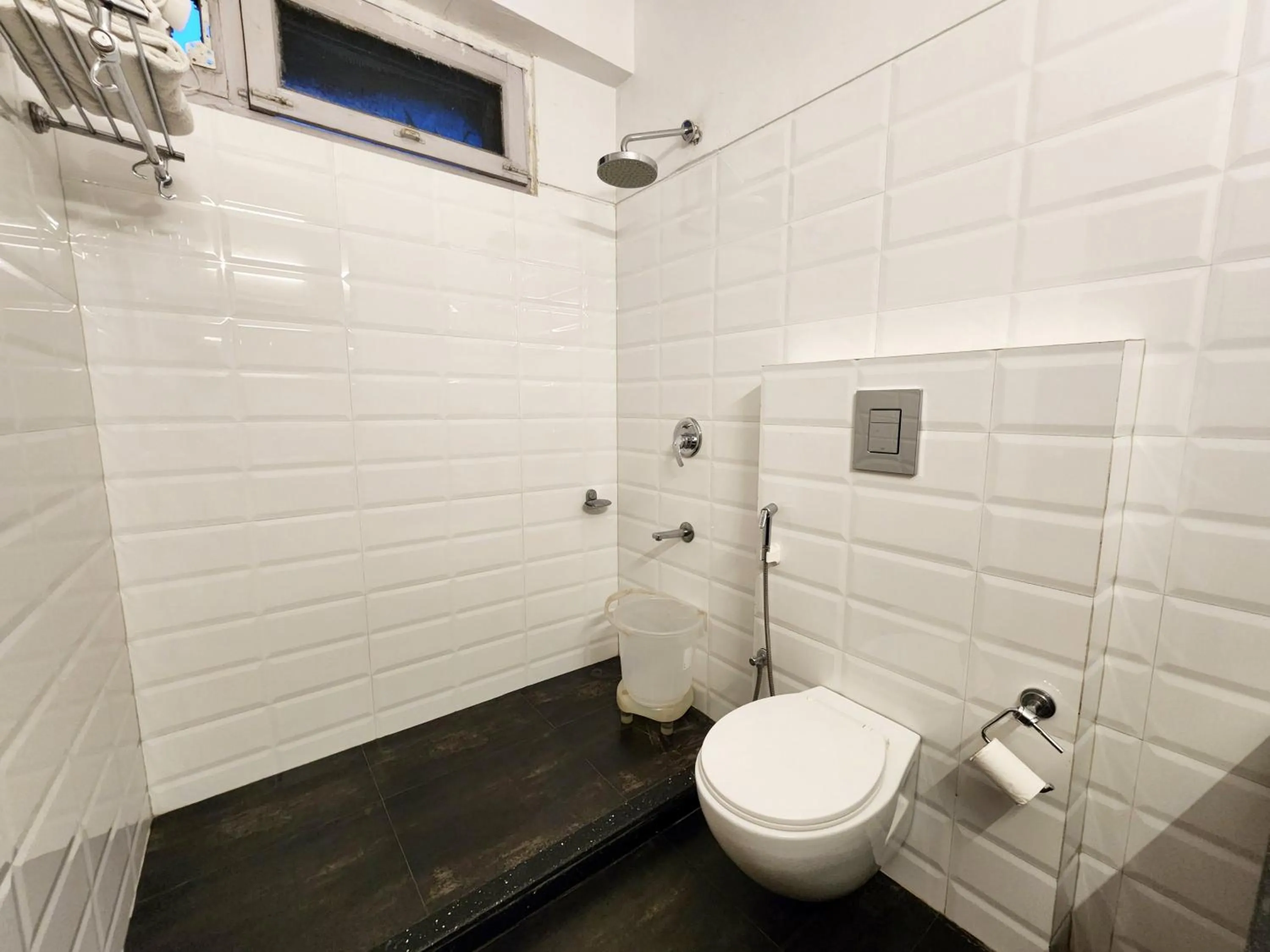 Shower in Hotel Surya Shimla