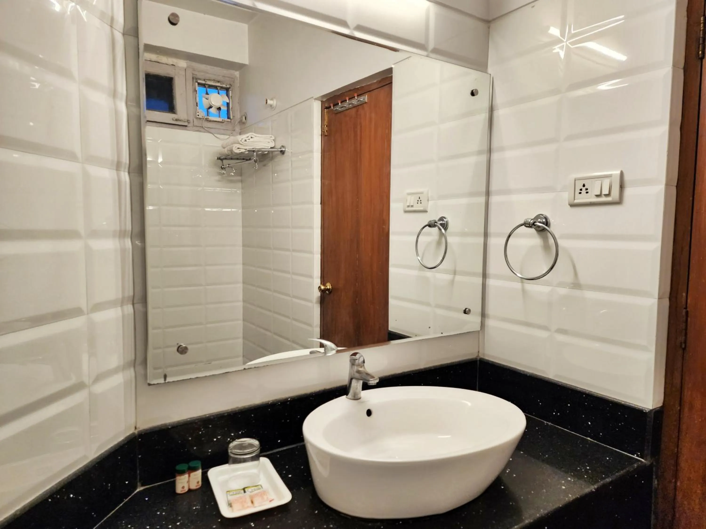 Bathroom in Hotel Surya Shimla