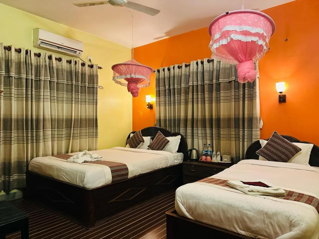 Bedroom, Bed in Sweet Home