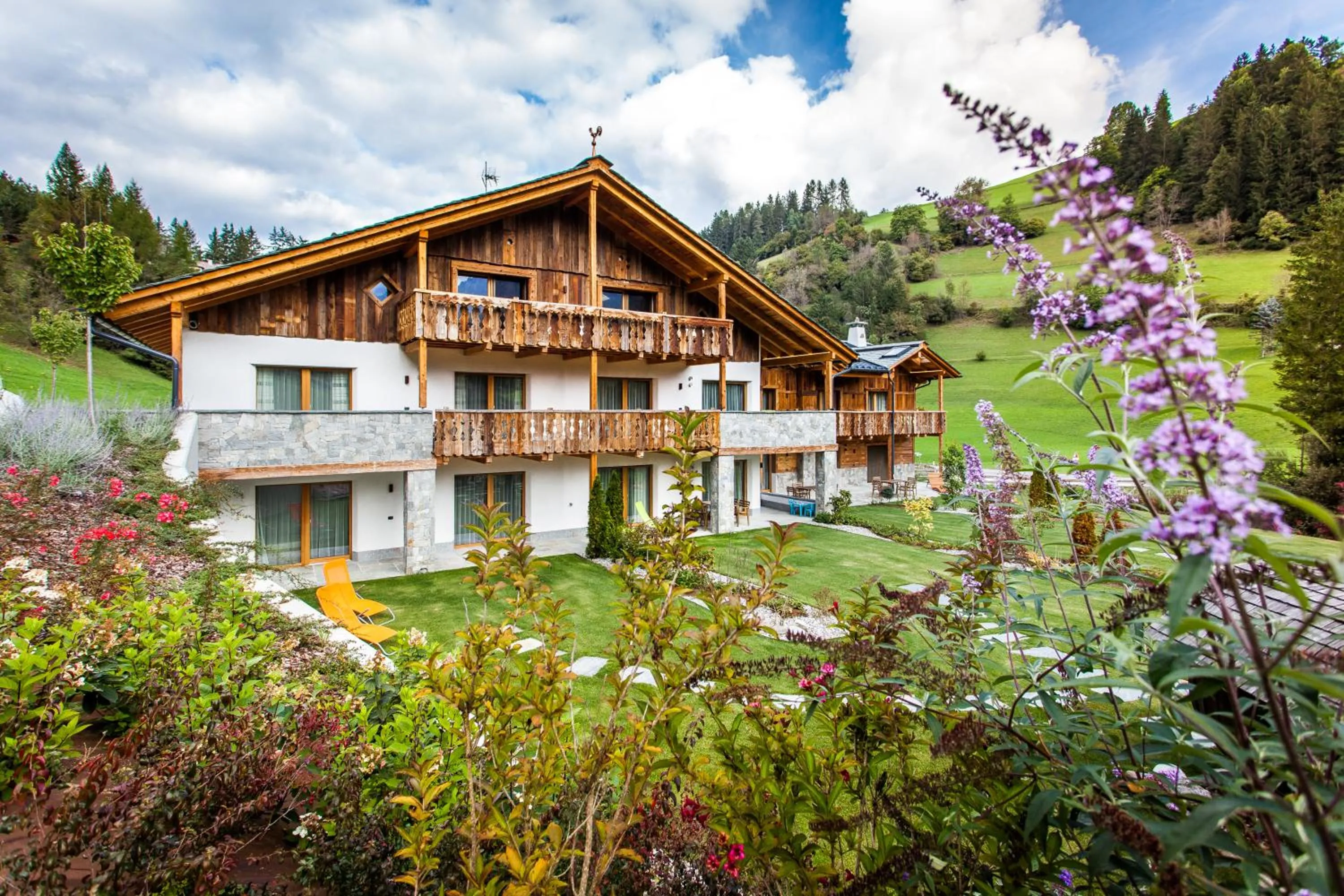Property building in Alpine Mountain Chalet